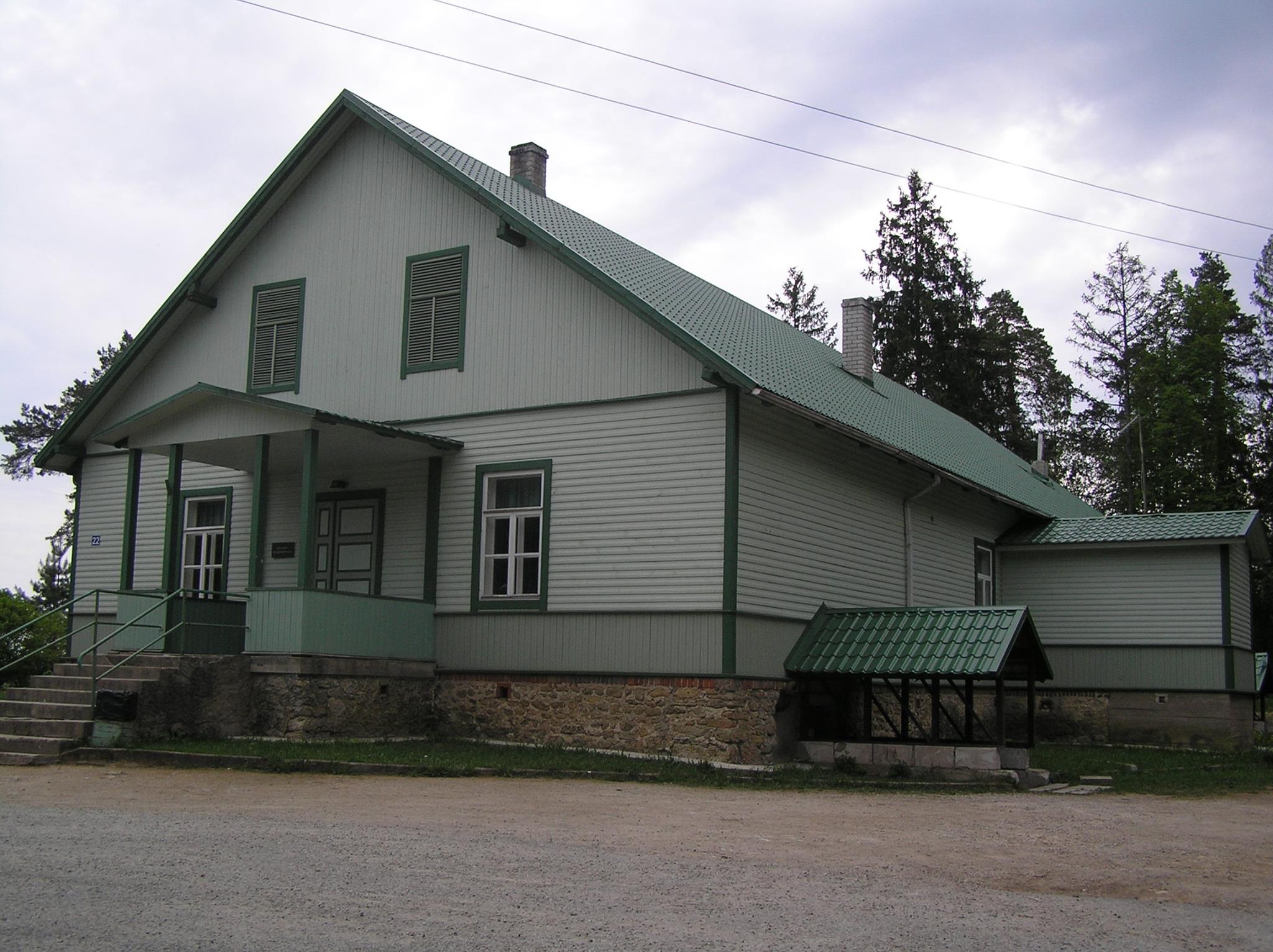 Iisaku Community House