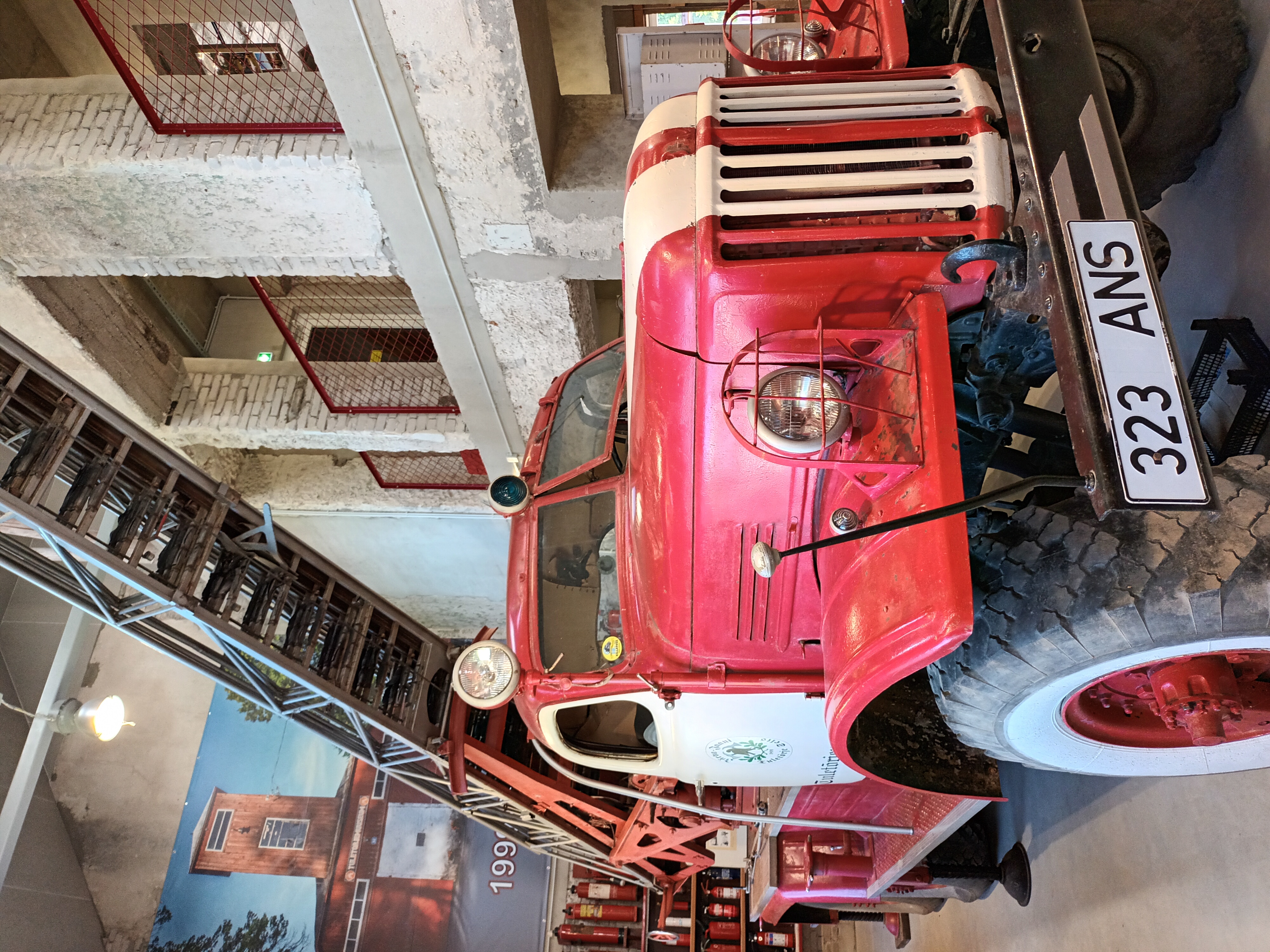 ZiL Järva-Jaani Tuletõrjemuuseum