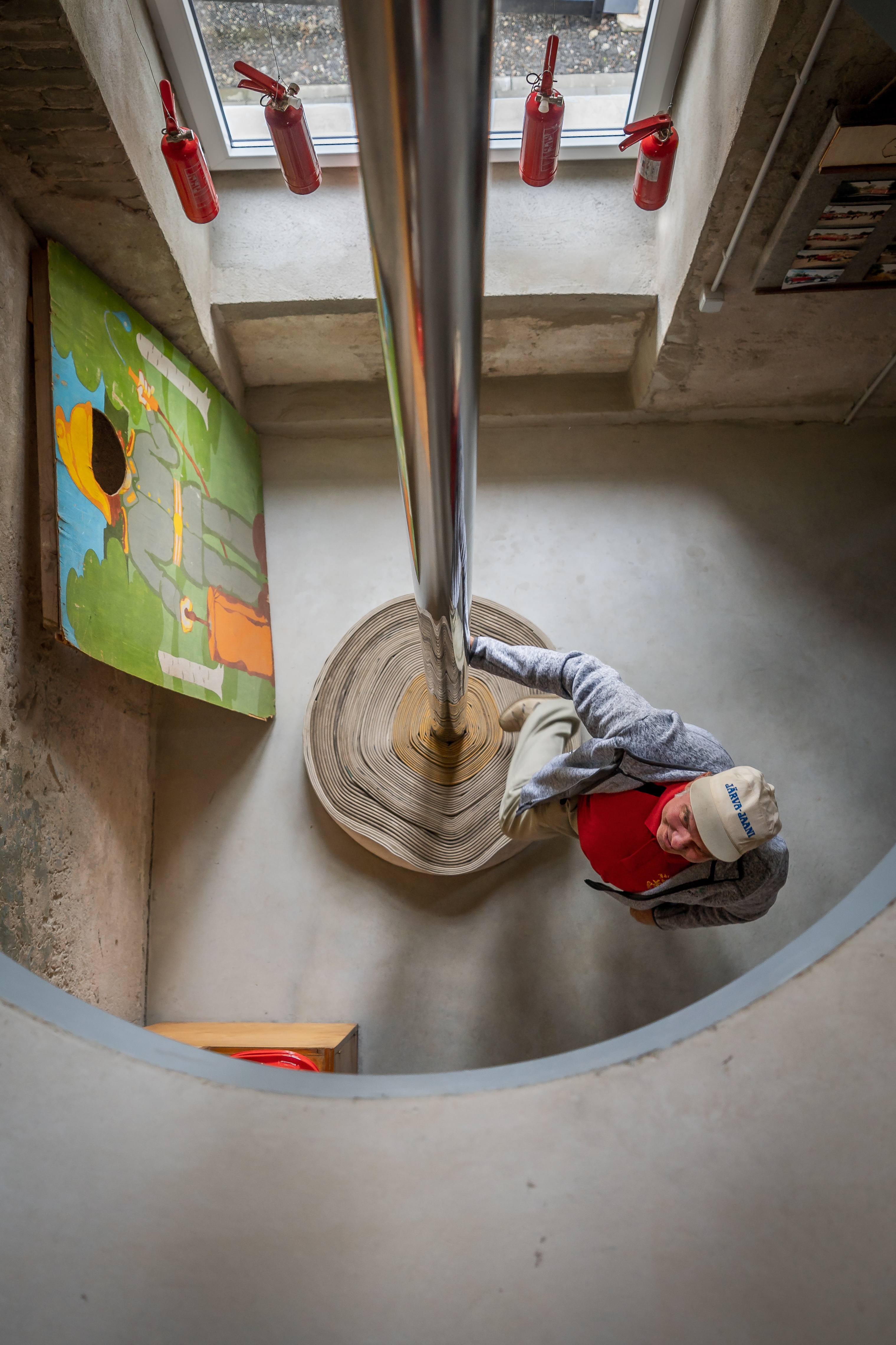 Laskumine tuletõrje lasketorust