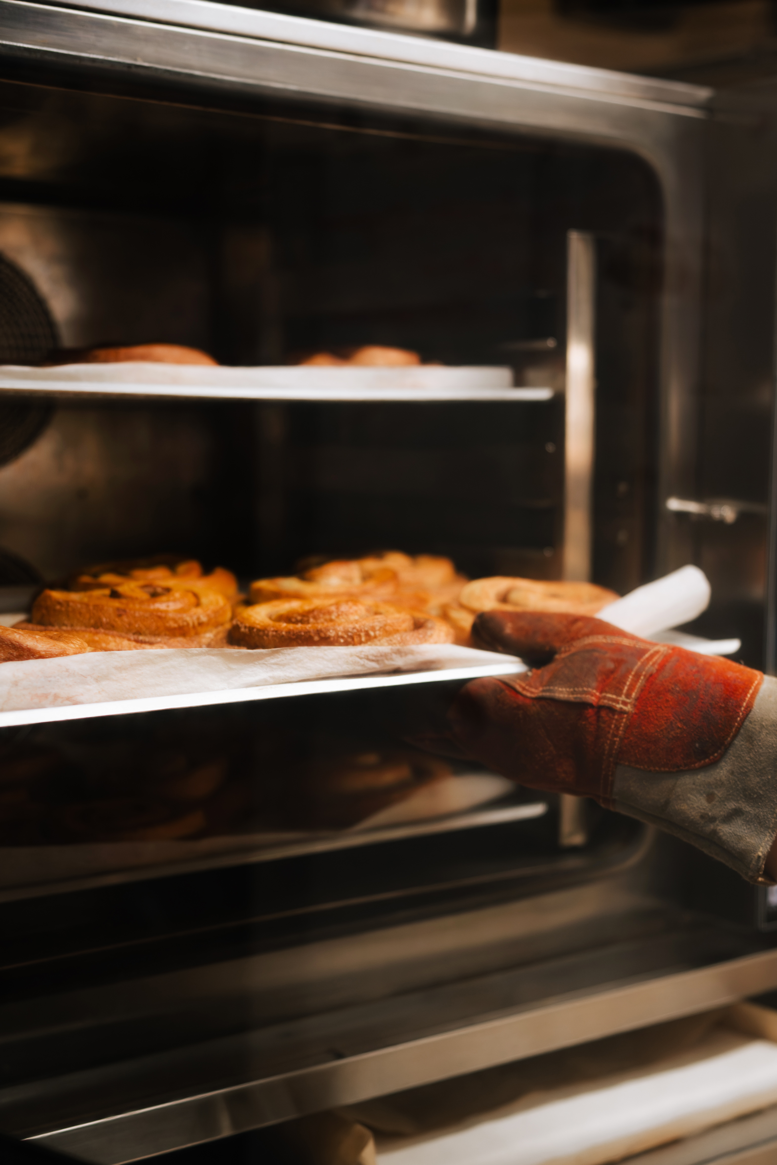 Värsked kaneelirullid otse ahjust