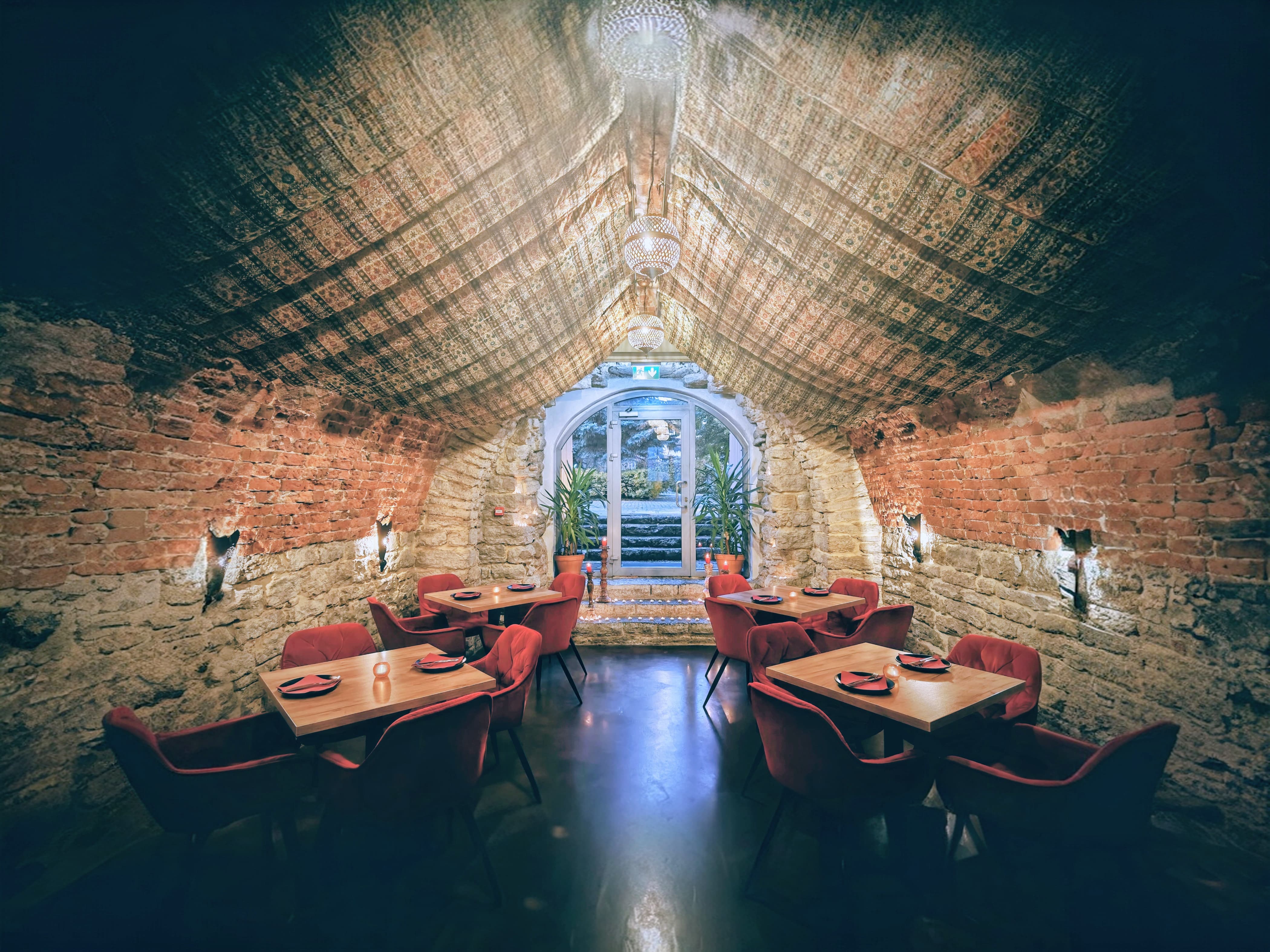 Chakra restorani hubane interjöör vanalinnas