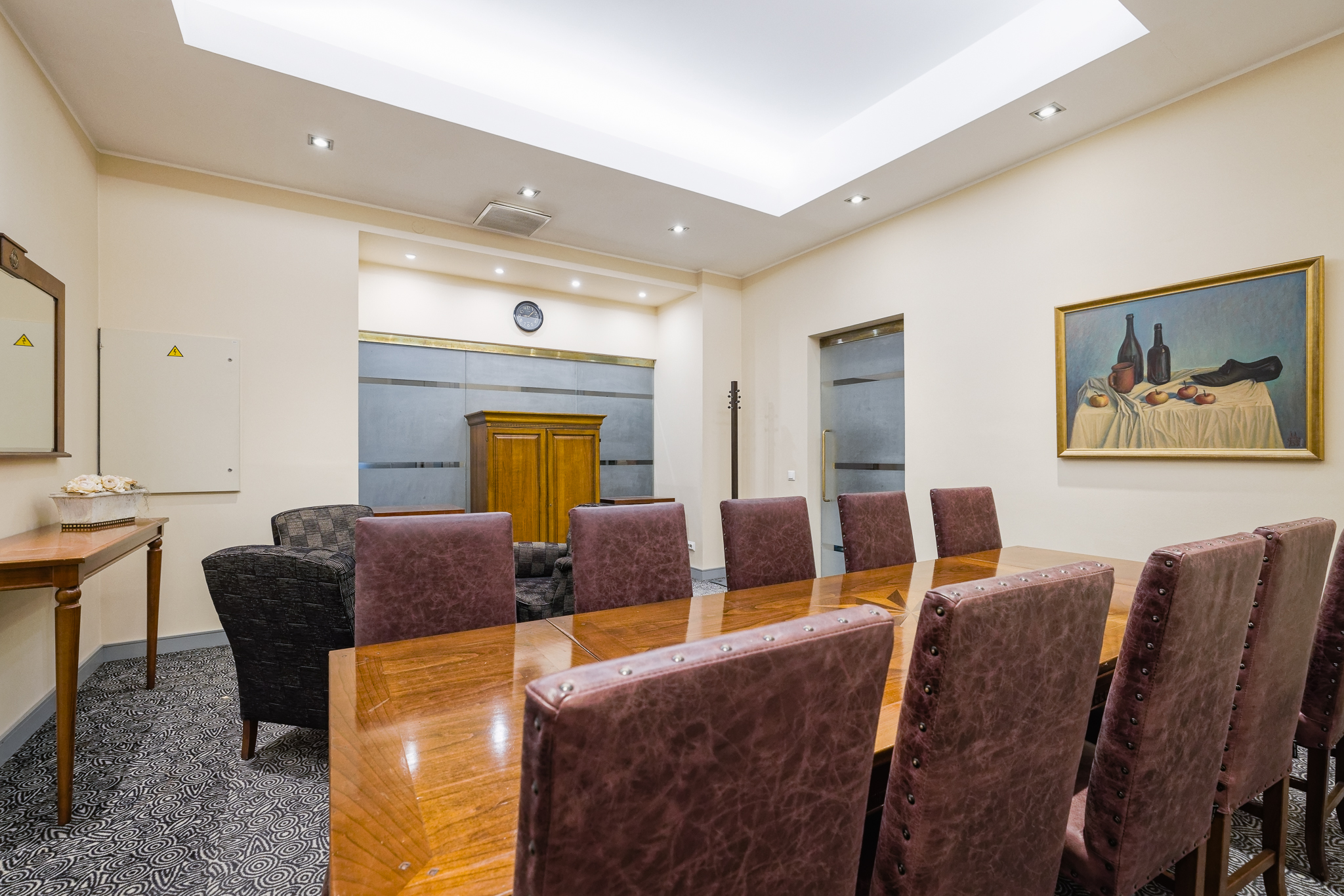 Nõupidamisruum väiksele seltskonnale