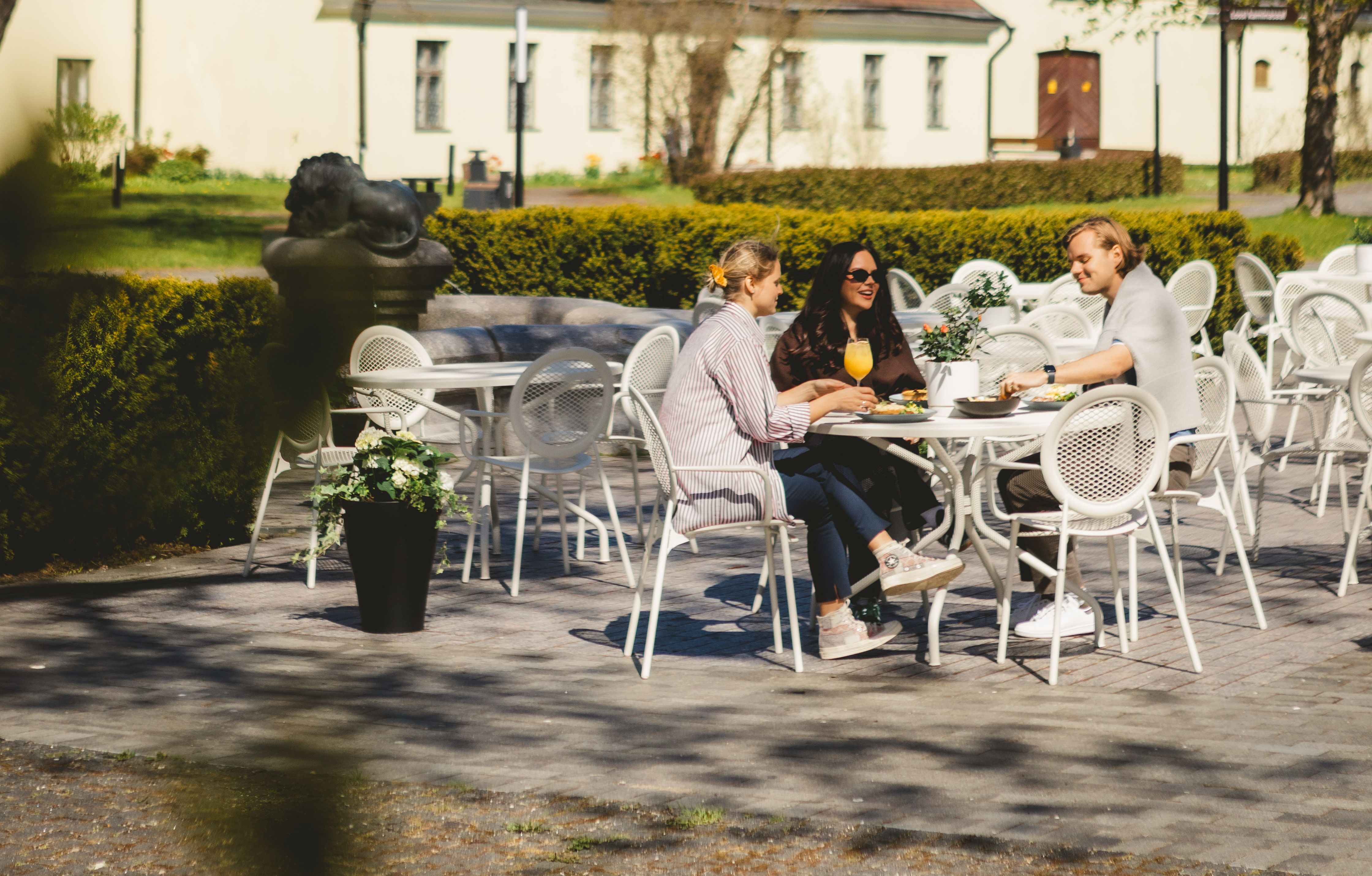 Restorāns "Maarjamäe", vasaras terase