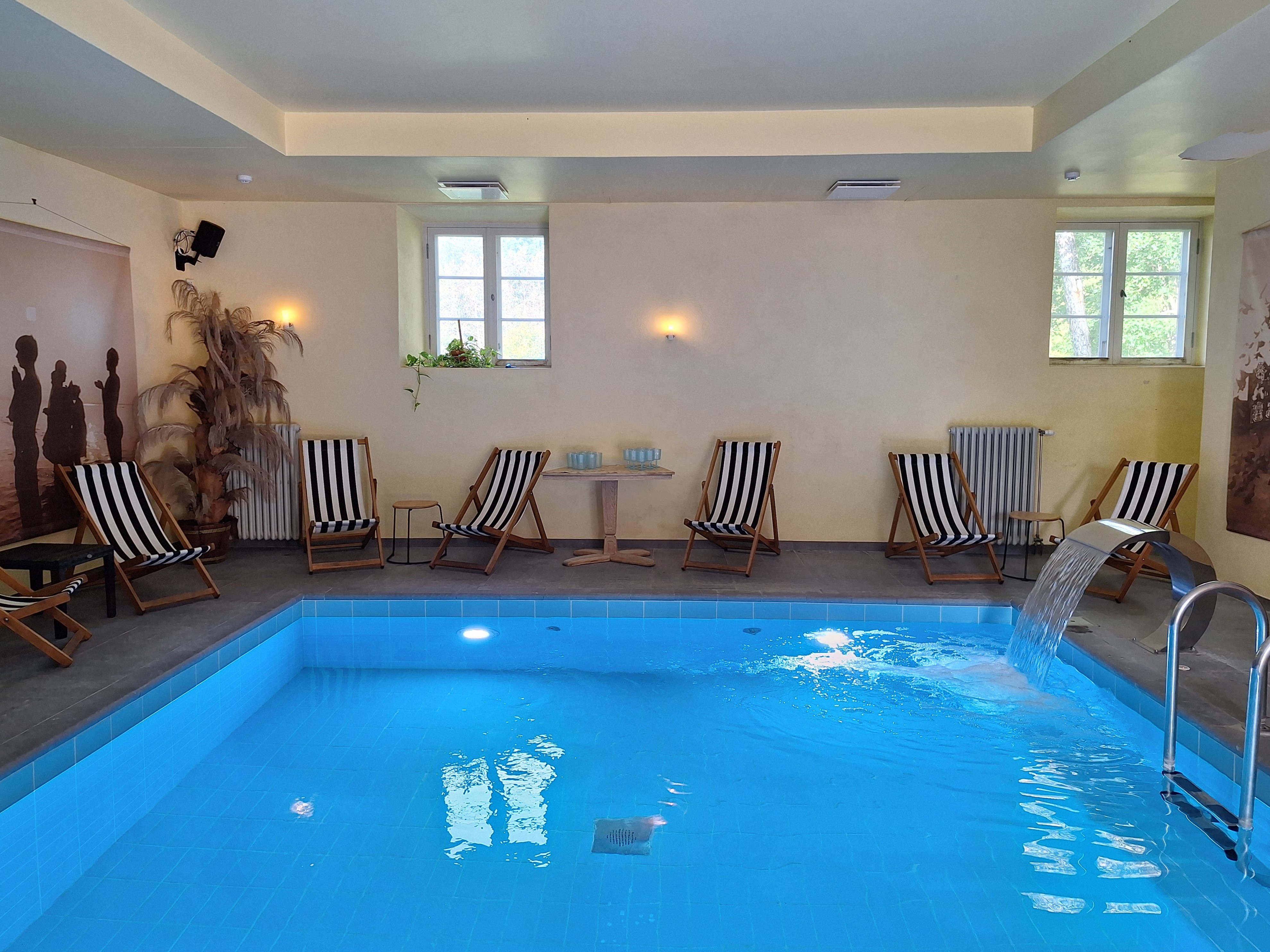 Kõue mõisa sisebassein