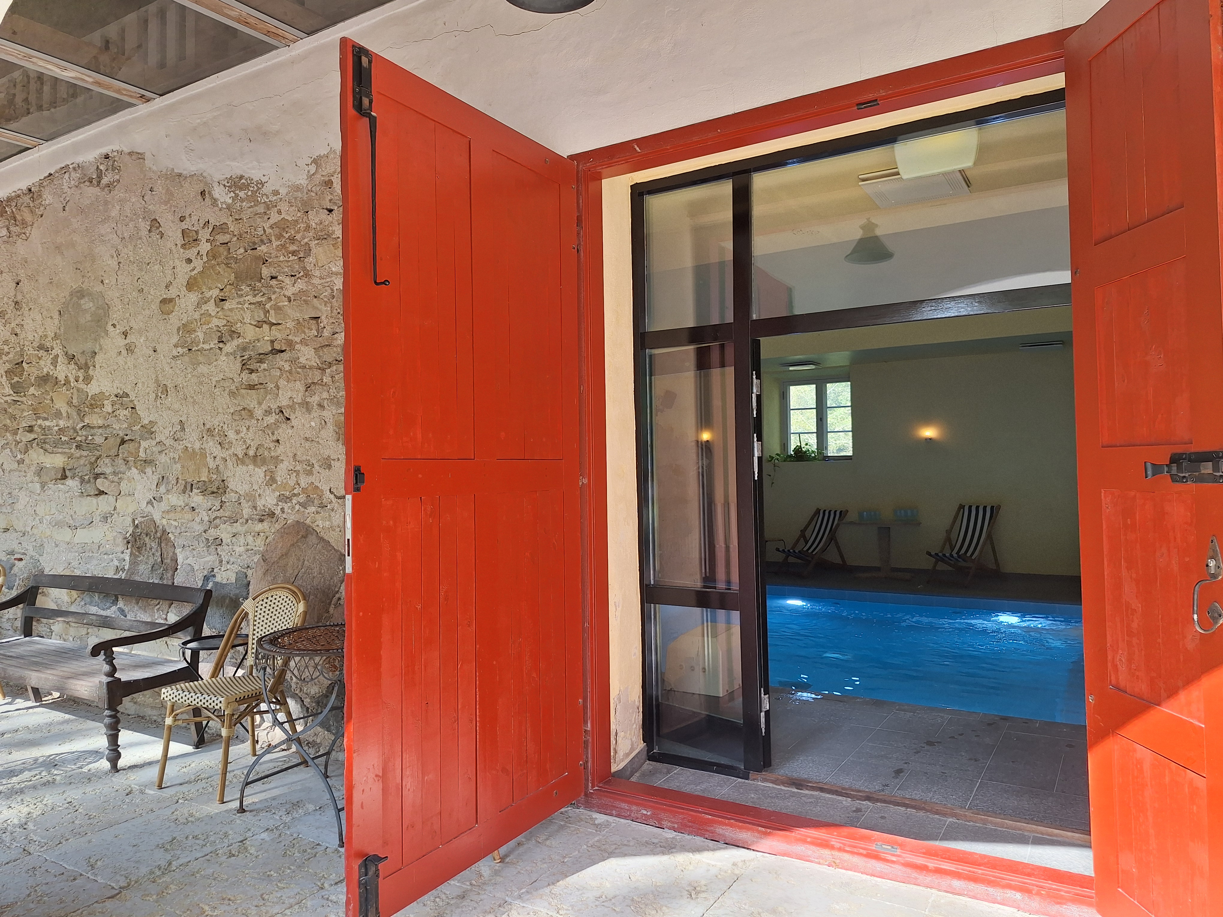 Kõue mõisa saun koos sisebasseiniga