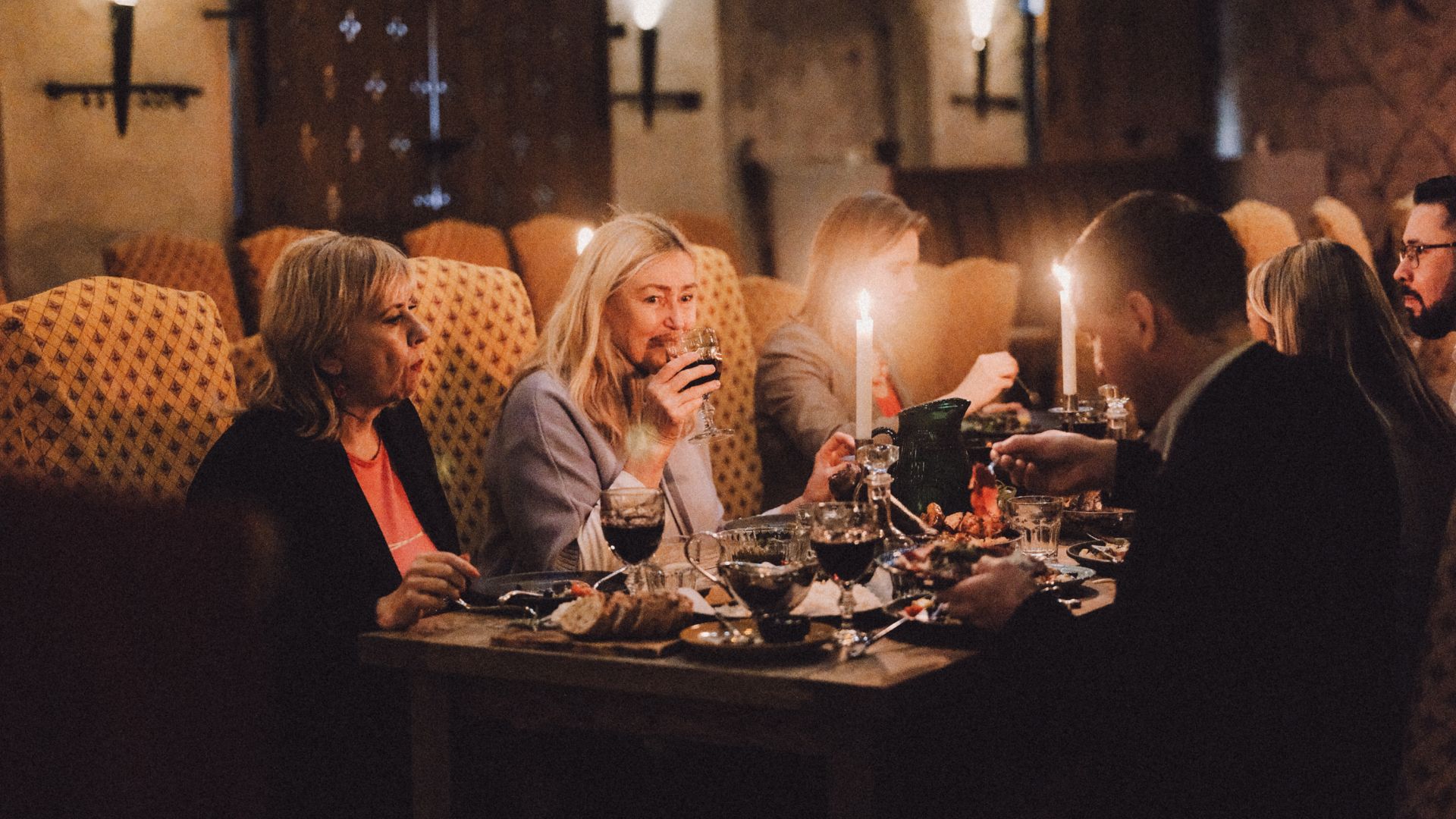 Laternamatka pidusööming vanalinna restoranis Maikrahv