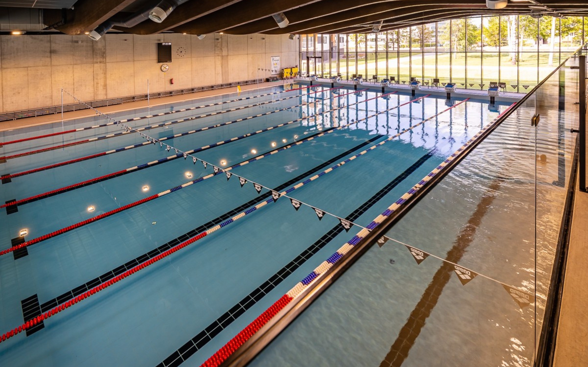 Raja ujula 8-rajaline suur bassein