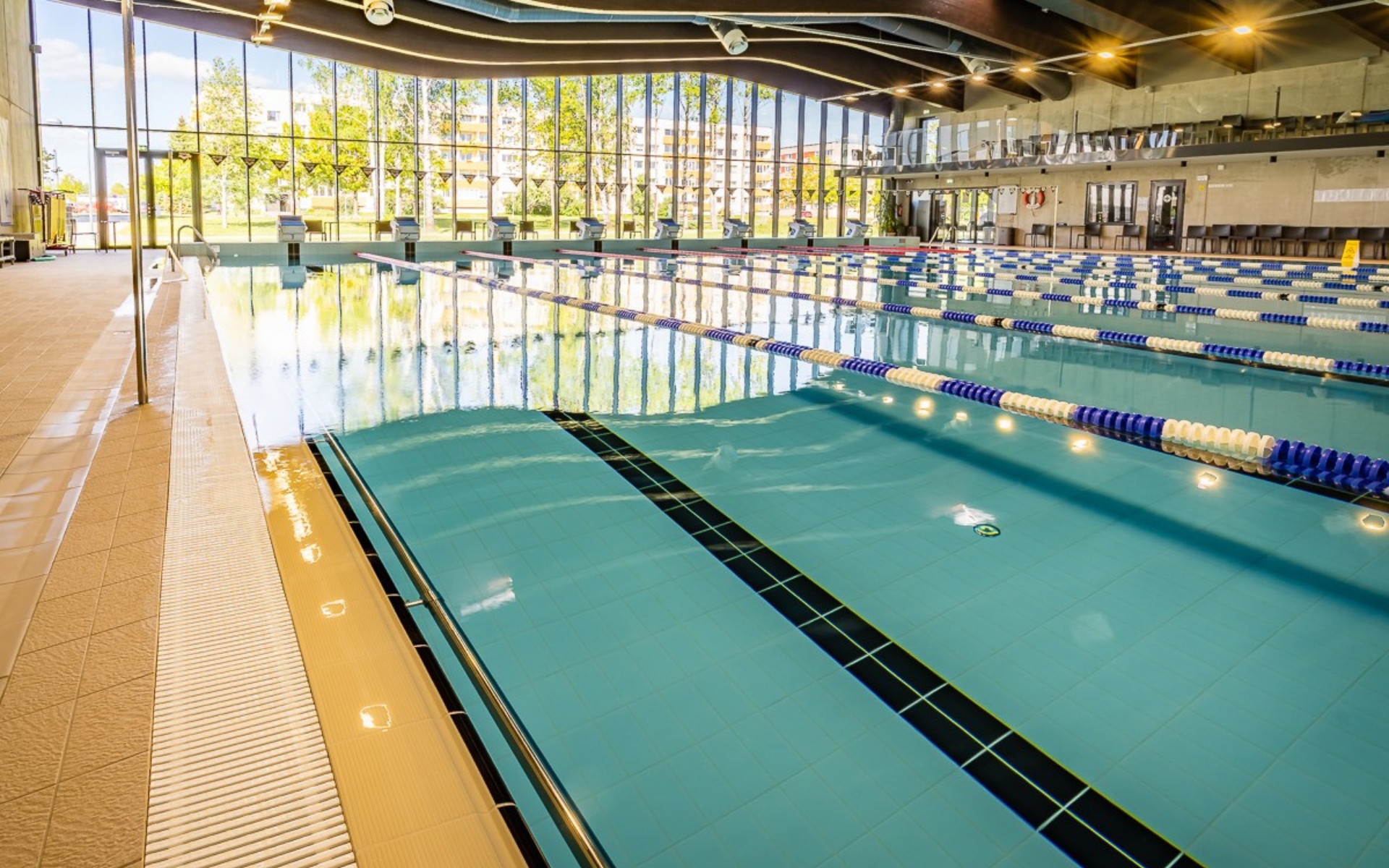 Vaade Raja ujula suurest basseinist