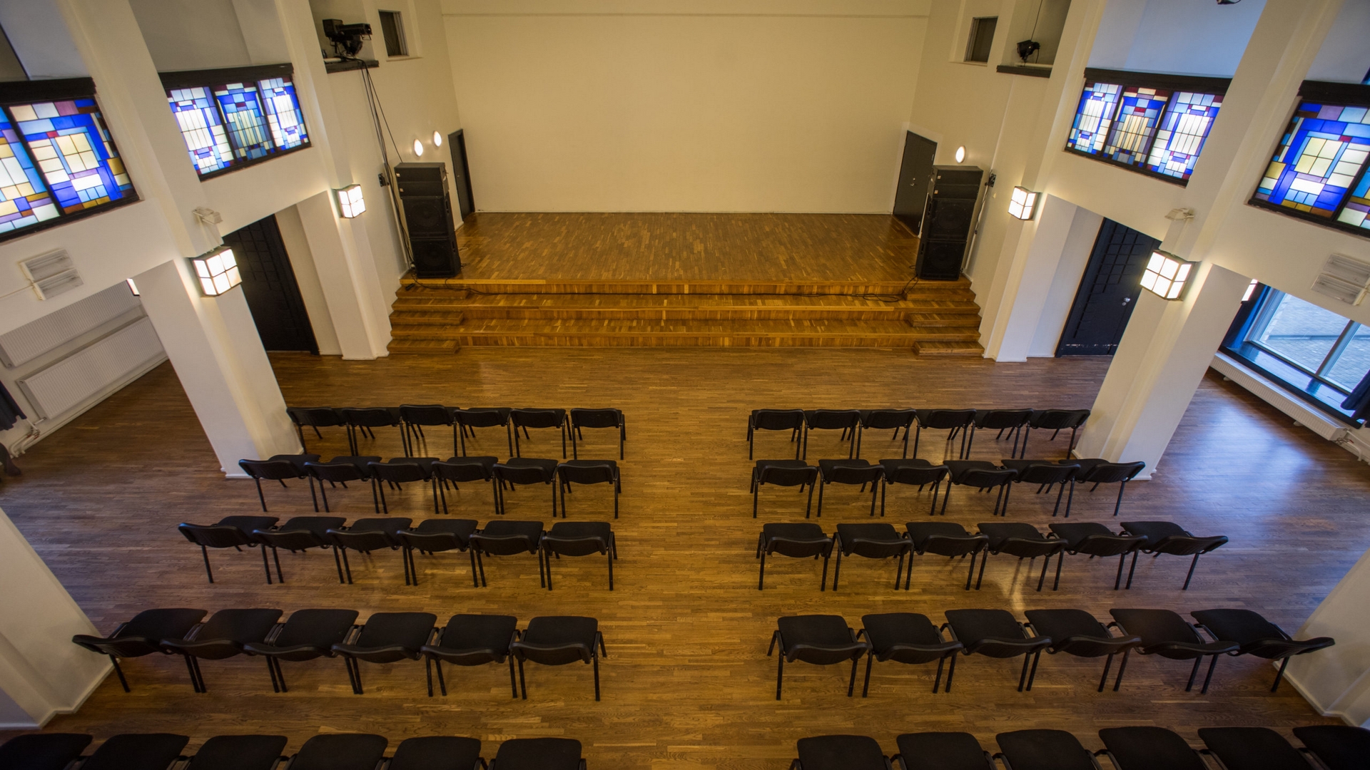 Paide Muusika- ja Teatrimaja väike saal