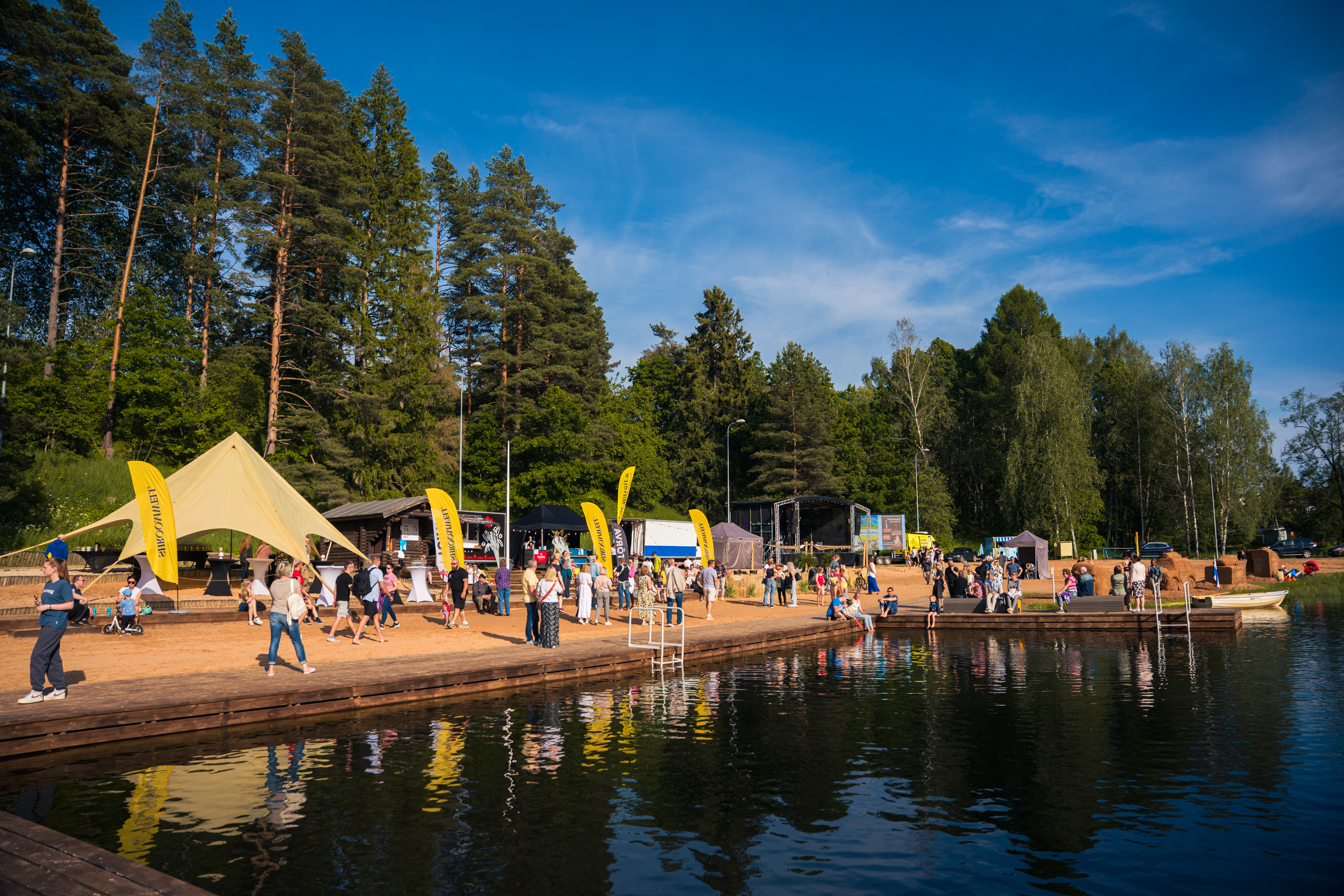 Vanamõisa järv ja rand