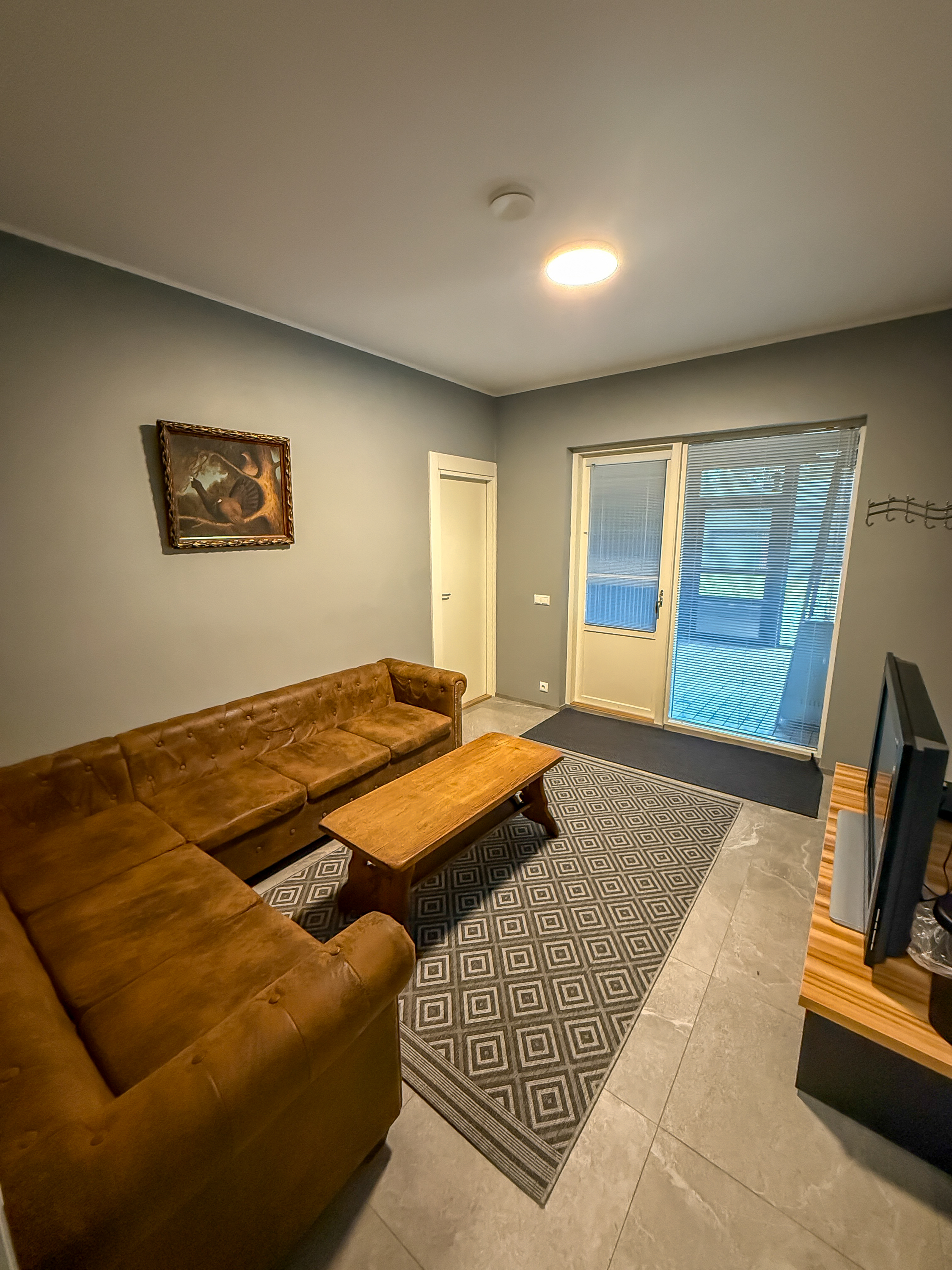 Sauna eesruum väiksemale seltskonnale