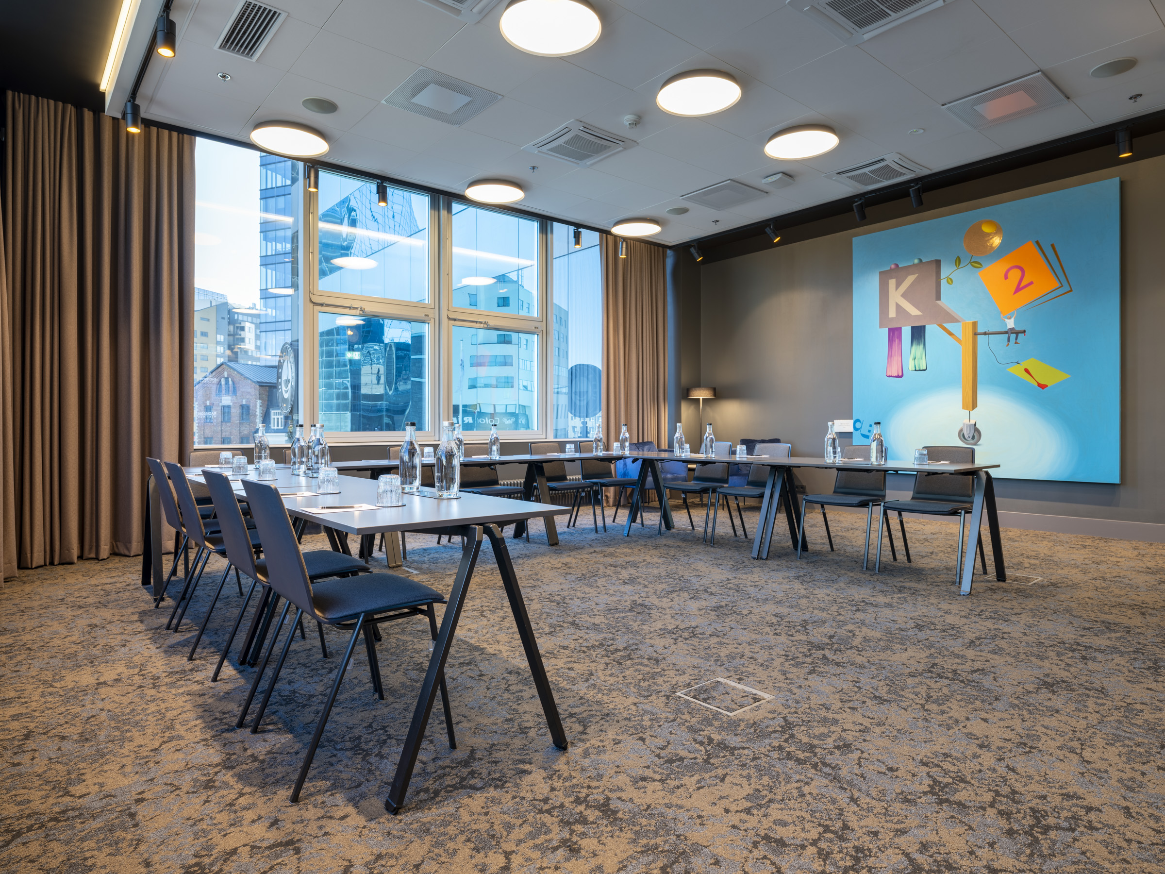 Radisson Collection Hotel vaatega valgusküllane konverentsiruum Berlin