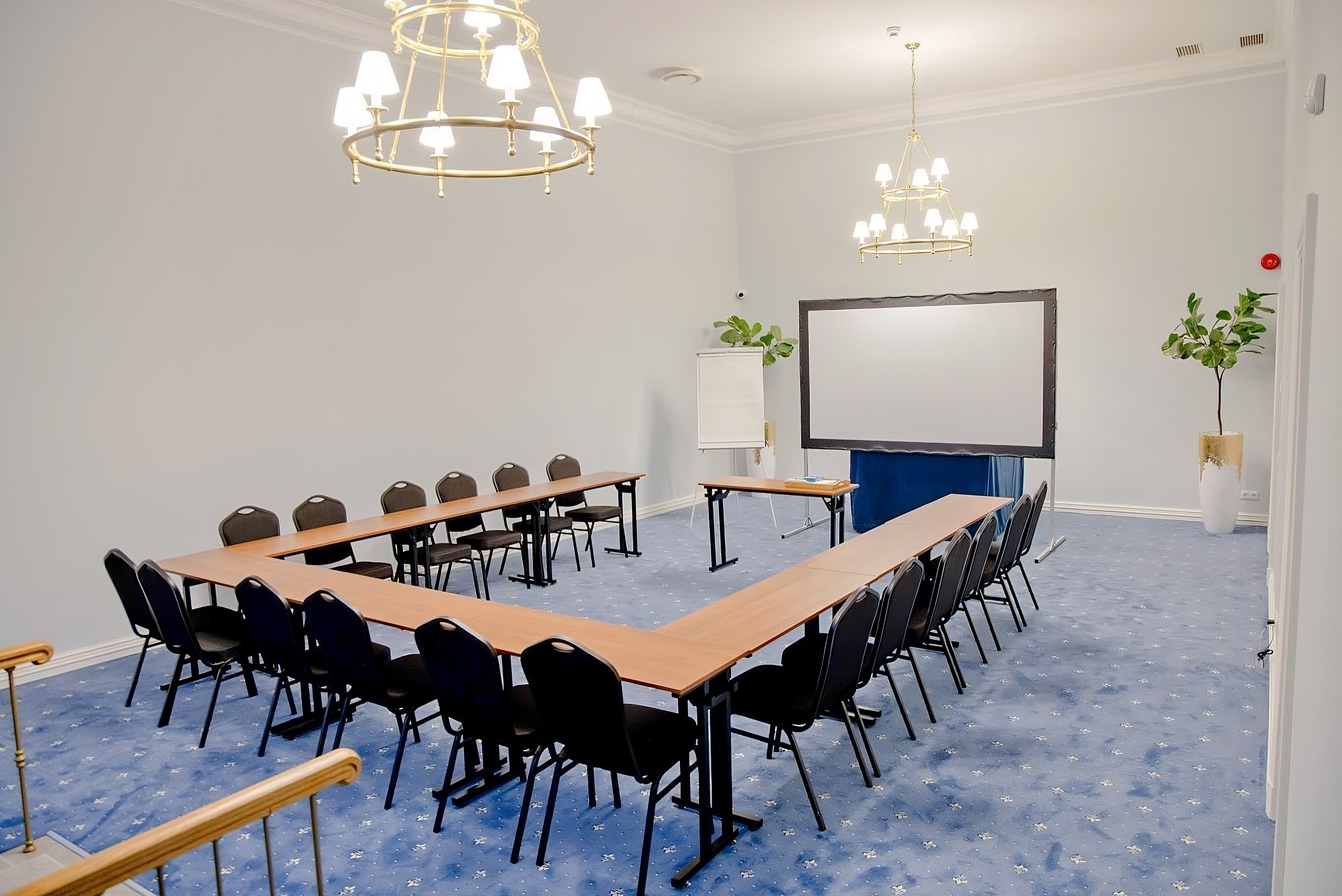 U-shaped seminar room in the Väikemõisa building
