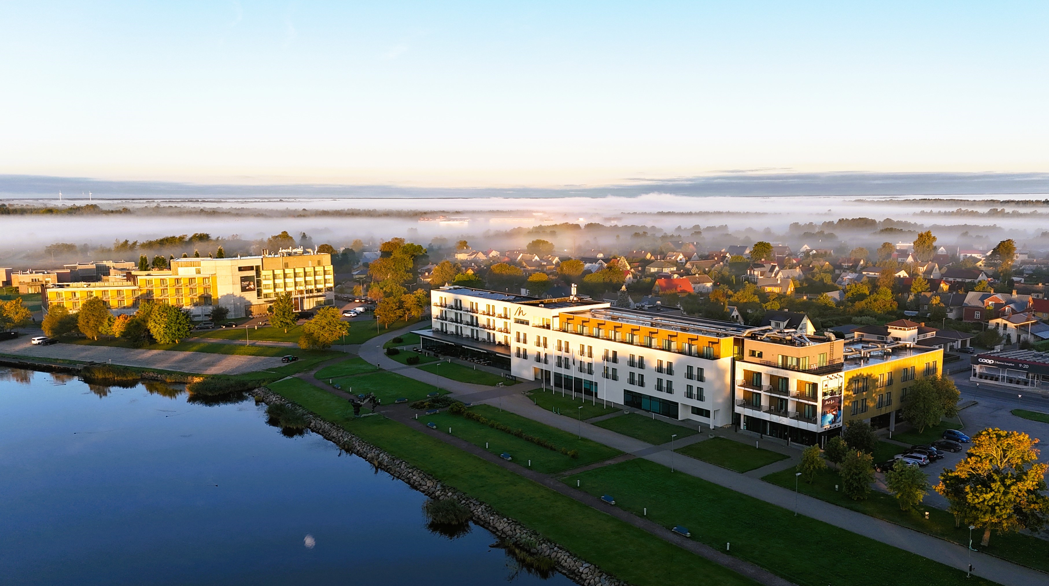 Meri Spa Hotel event center in Saaremaa is a place where ideas take off and inspiration comes with a sea view. Abruka Hall is a bright and modern spac