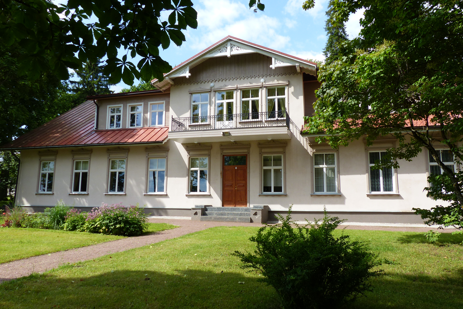 Eesti Põllumajandusmuuseum asub Ülenurme mõisas