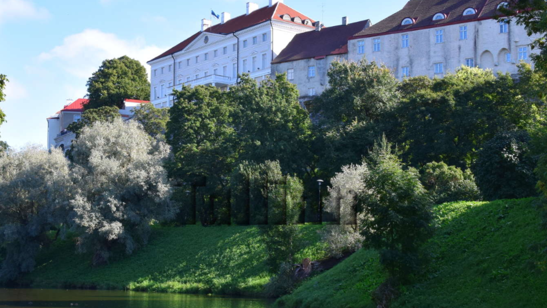 Stenbocki maja Shenlli tiigi ääres