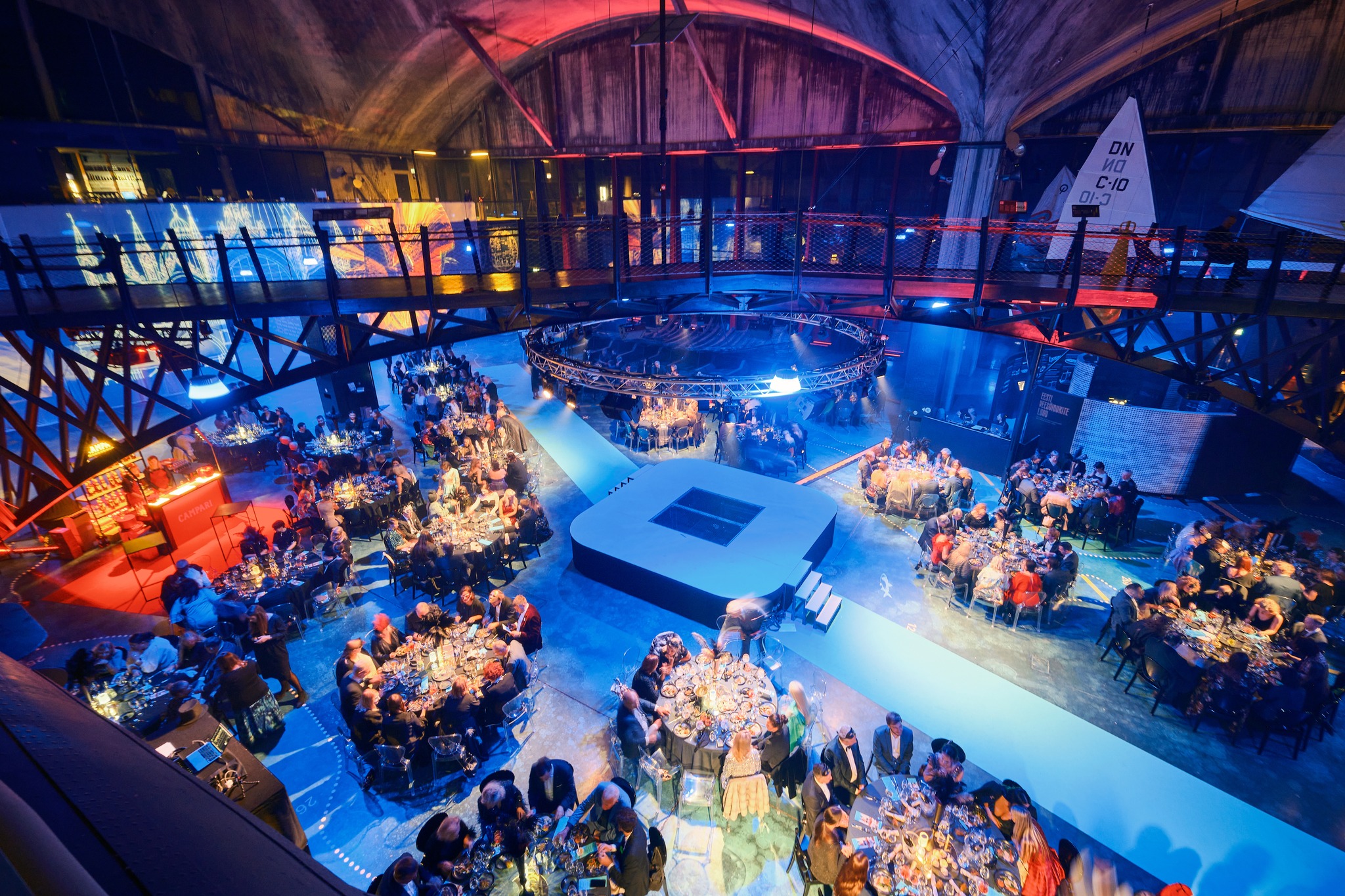 Lentosataman sisätilat