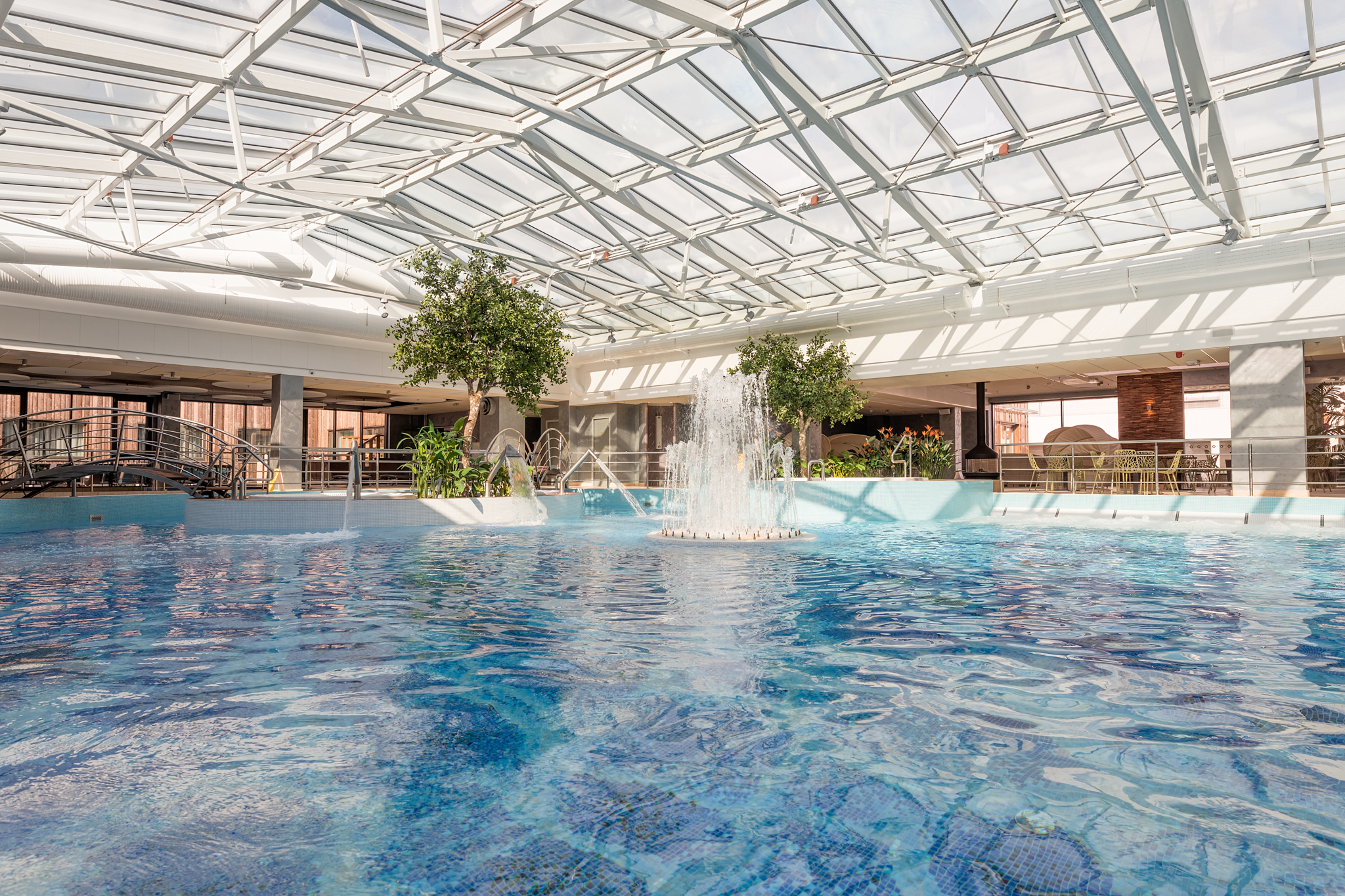 V Spaa- & Konverentsihotell lõõgastusbassein