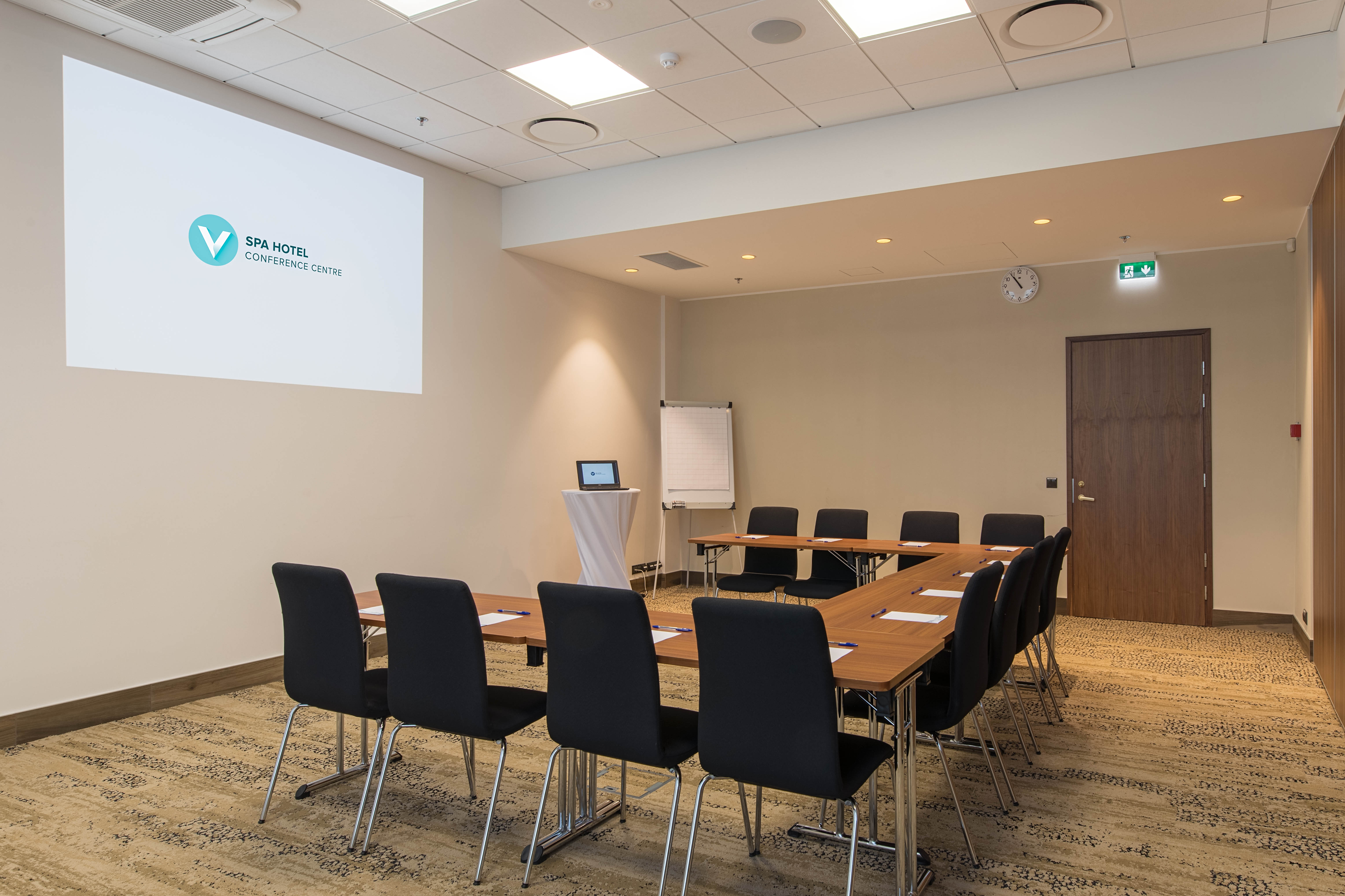 V Konverentsi Leedu saal