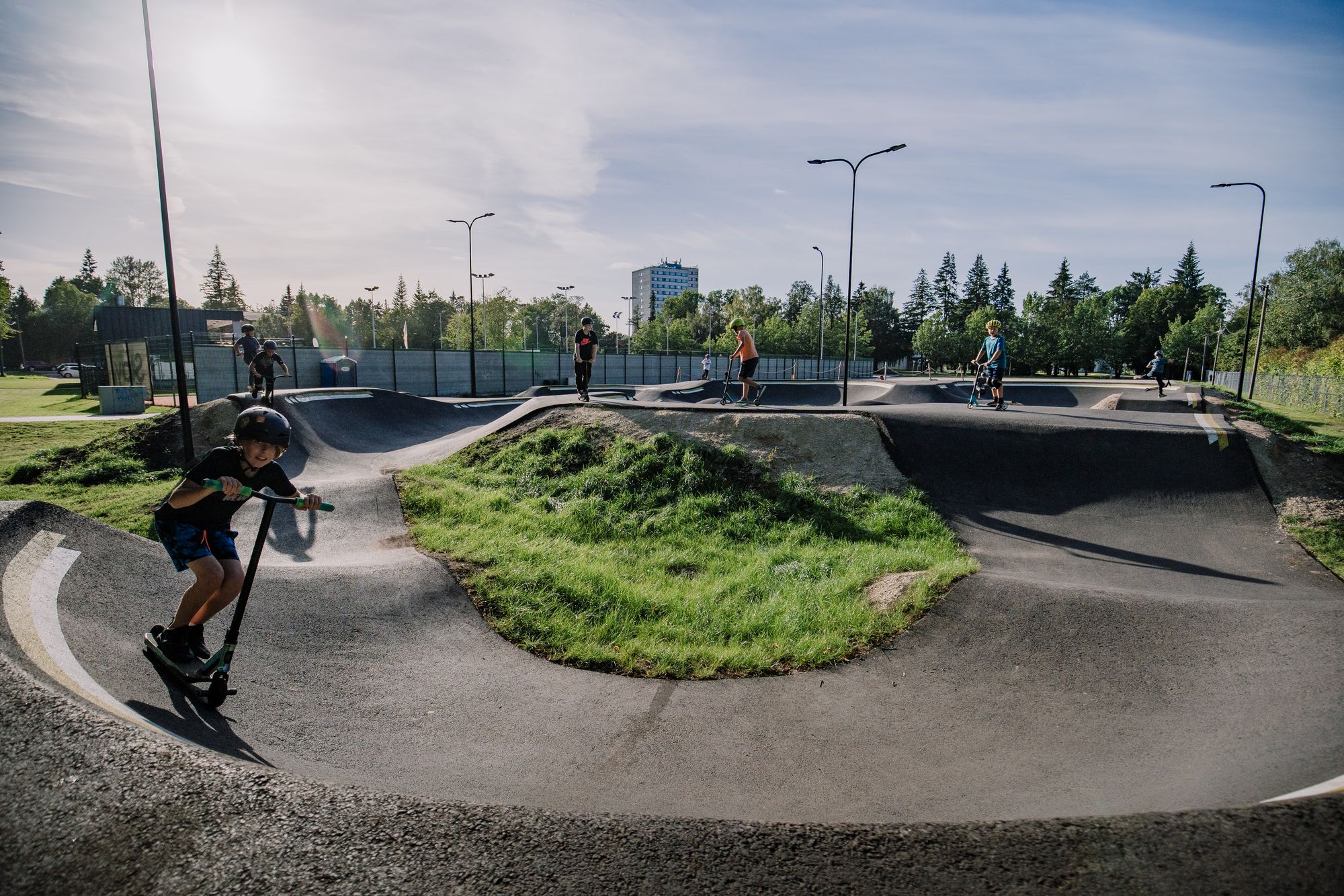 Tähtvere Skatepark asub Tähtvere discgolfi pargi läheduses