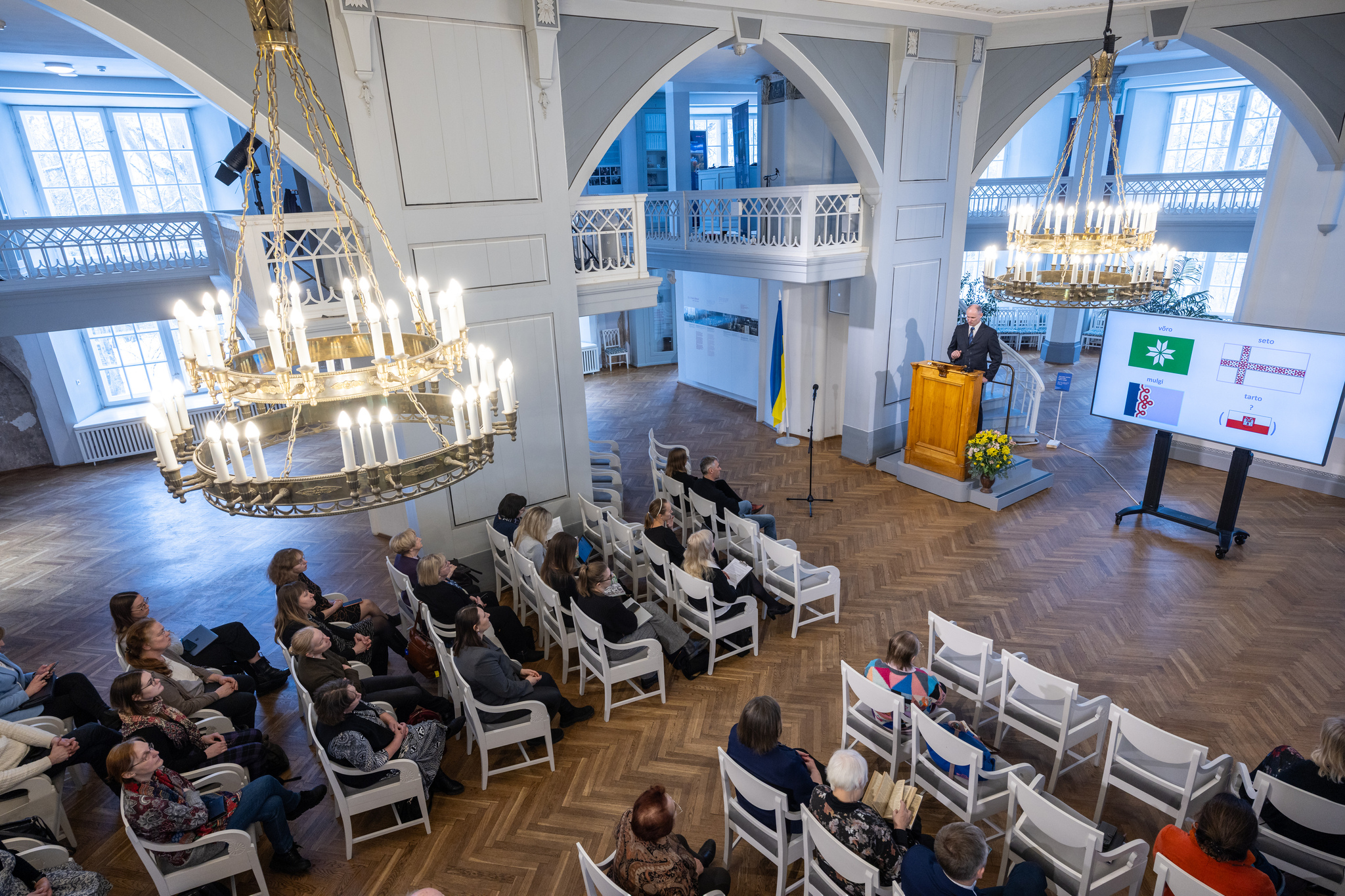 Konverents Tartu Ülikooli muuseumi valges saalis