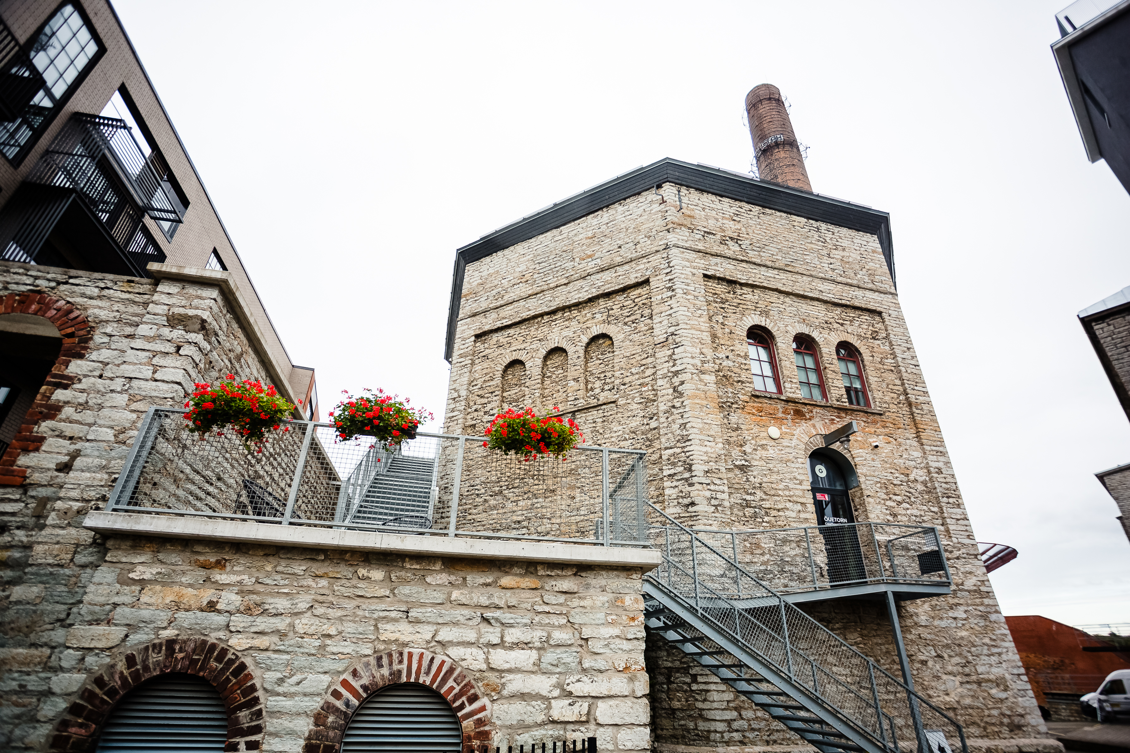 Kultuurikatela vaade õuetornile