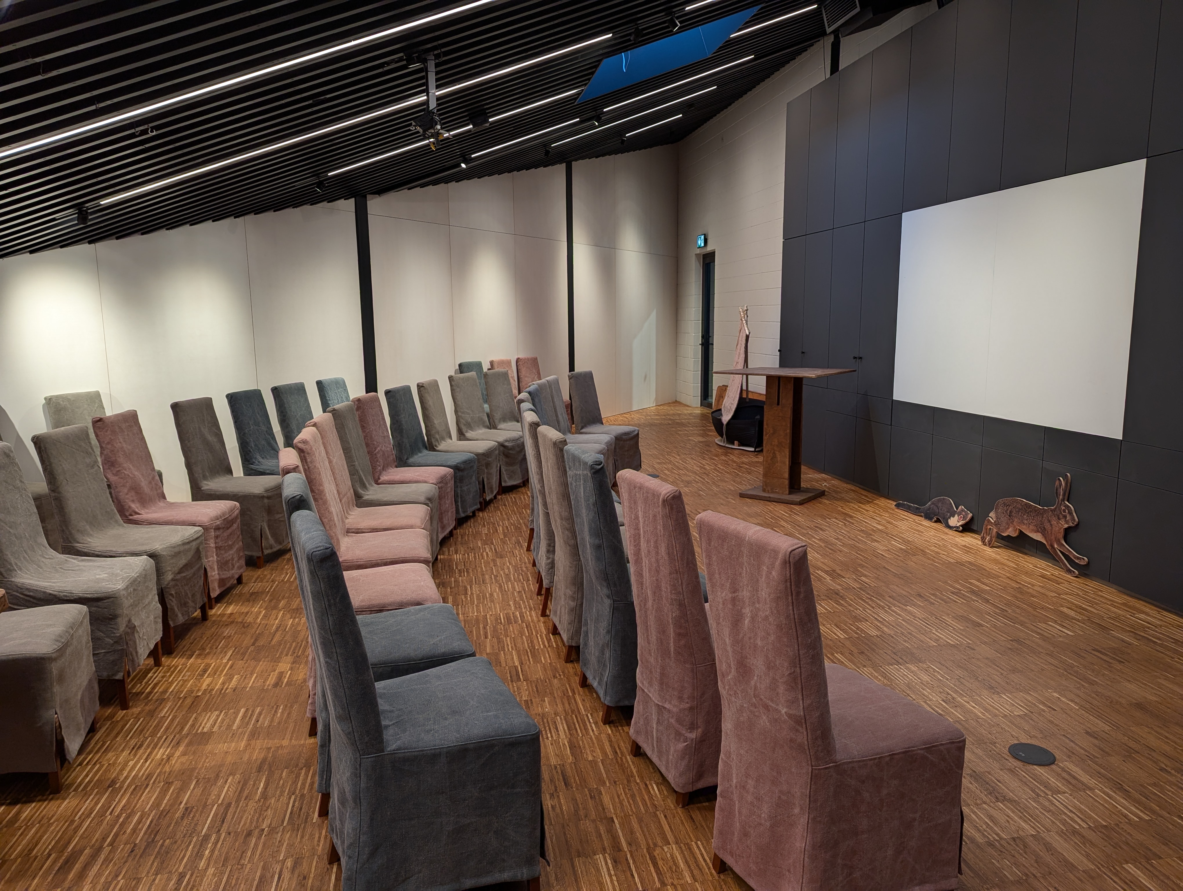 Lodjakoja ülemine seminariruum