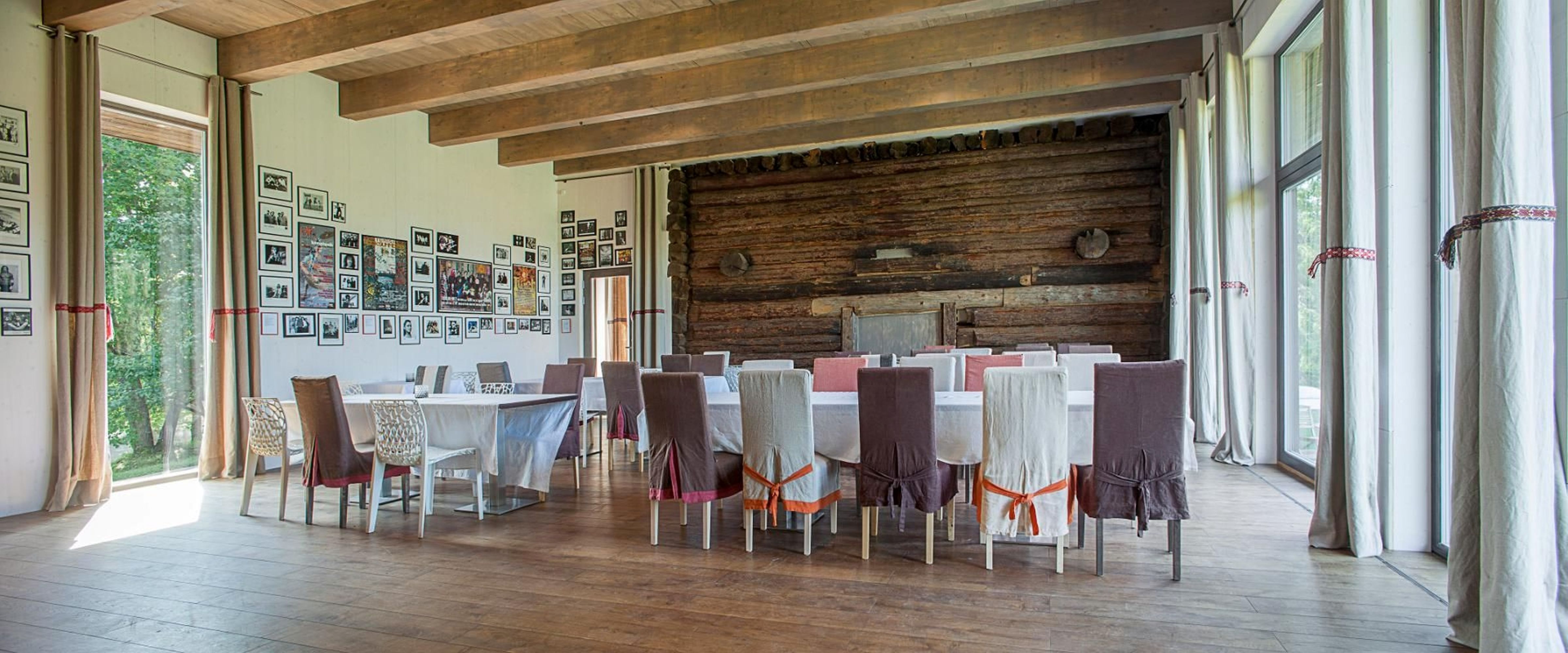 Kivitalu restorāns "Rock Summer"