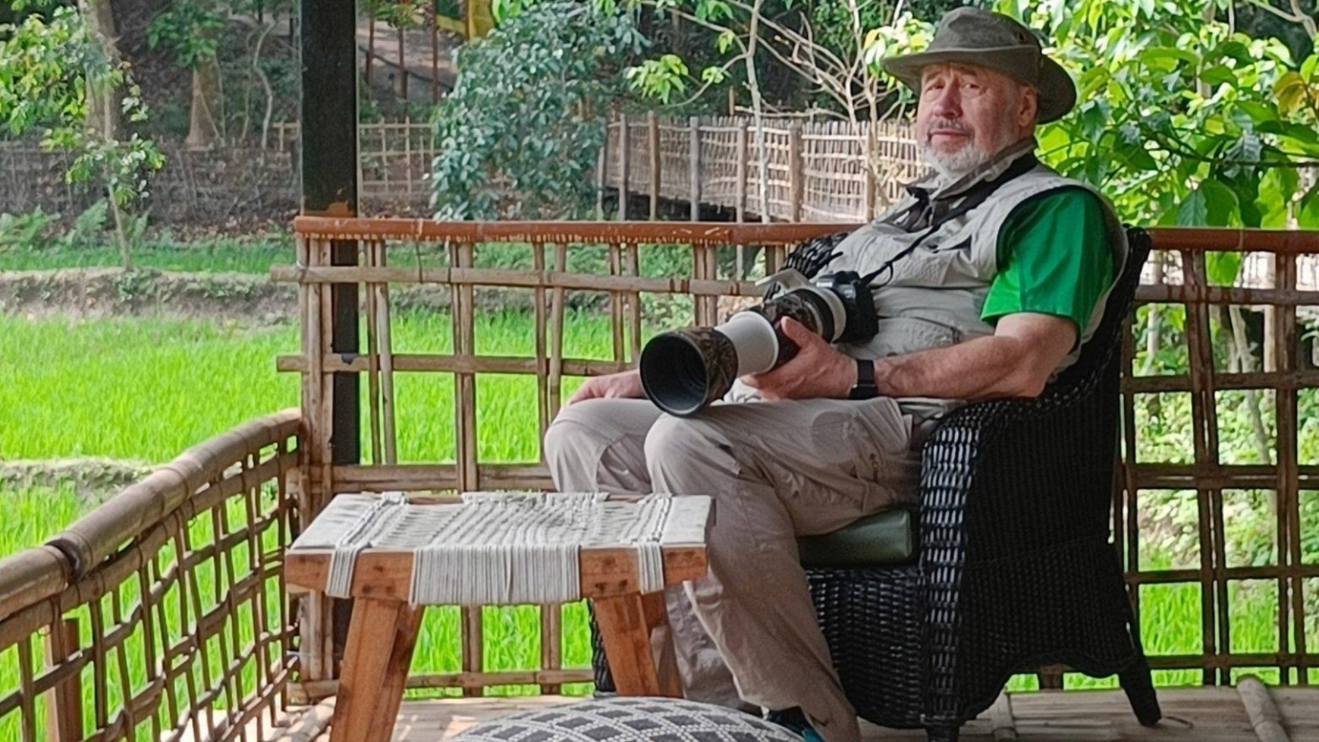 Georg Aheri loodusfotode näitus tiivad, kihvad ja varjud