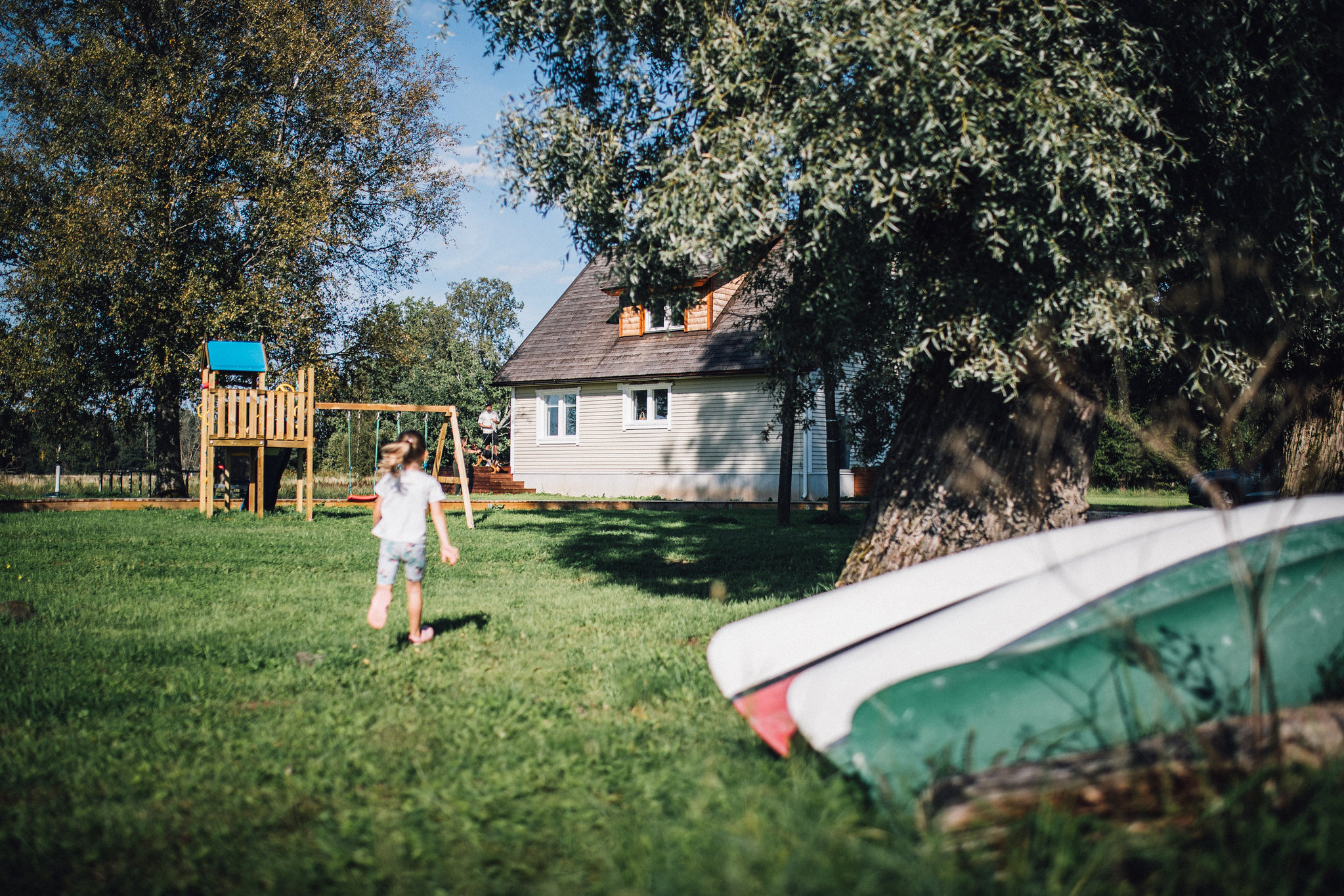 Puhka Soomaa rahvuspargi südames Viljandimaal! Villa viimistlemisel ja sisustamisel on kogutud inspiratsiooni ümbritsevast loodusest ning püütud tabad