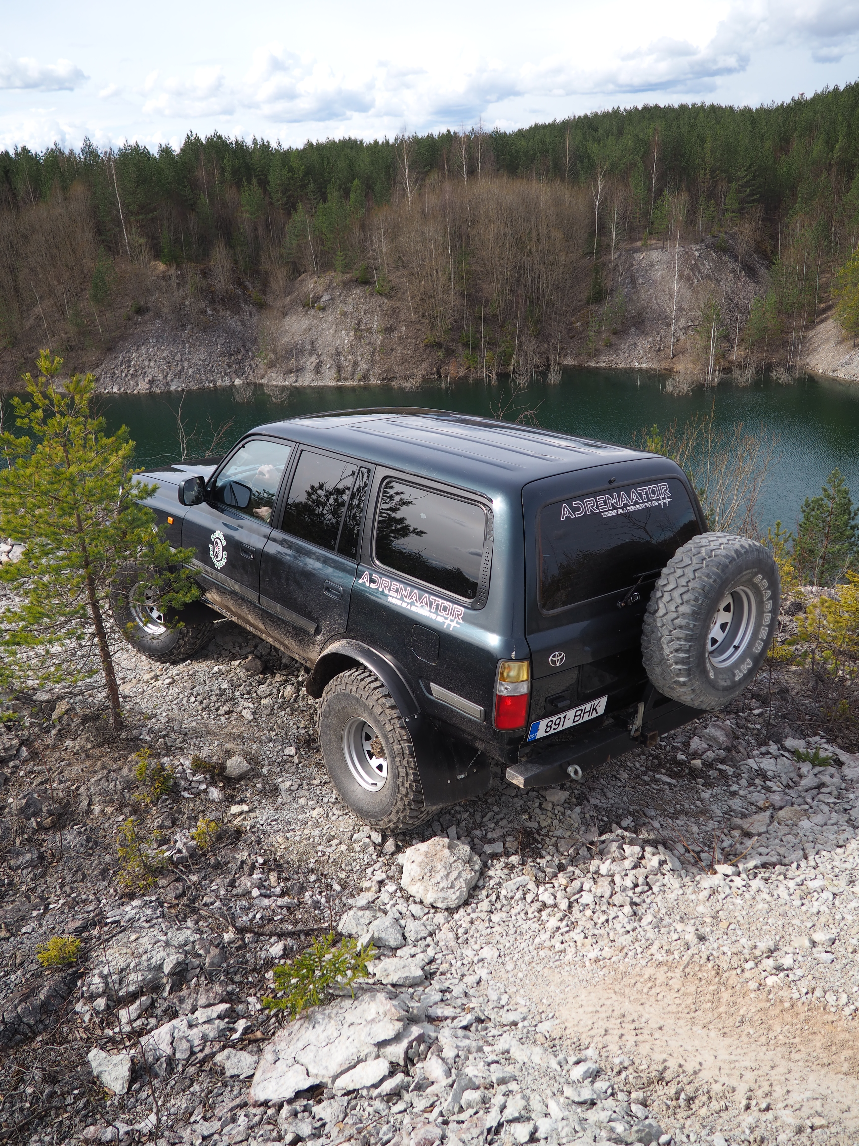 Adrenaatori Safari väiksema autoga