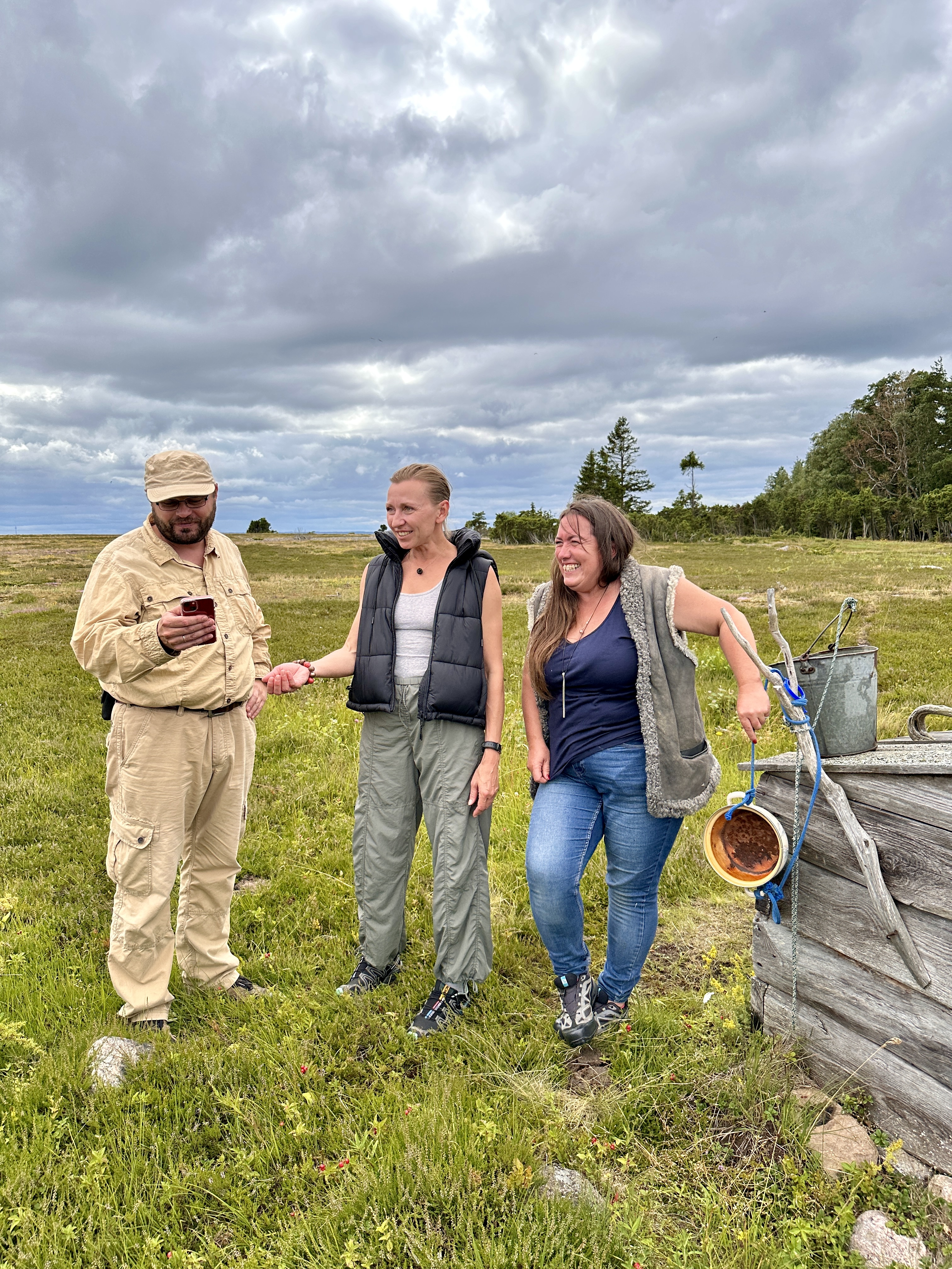 Exploring plants on Aksi Island