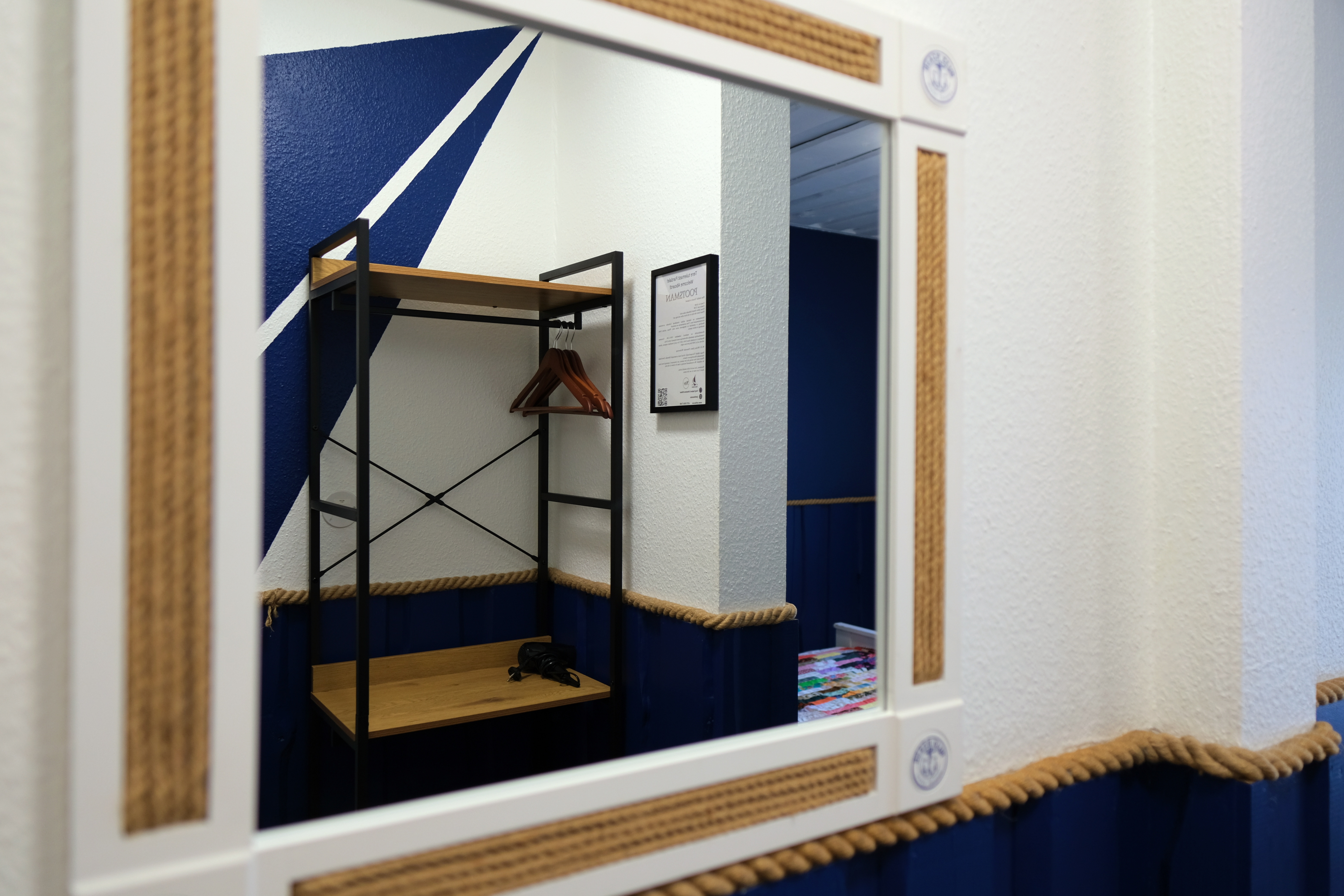 Majutus mere ääres Lahemaal, tuba Pootsman Wirkes hotellis panoraamvaatega Vergi sadamale