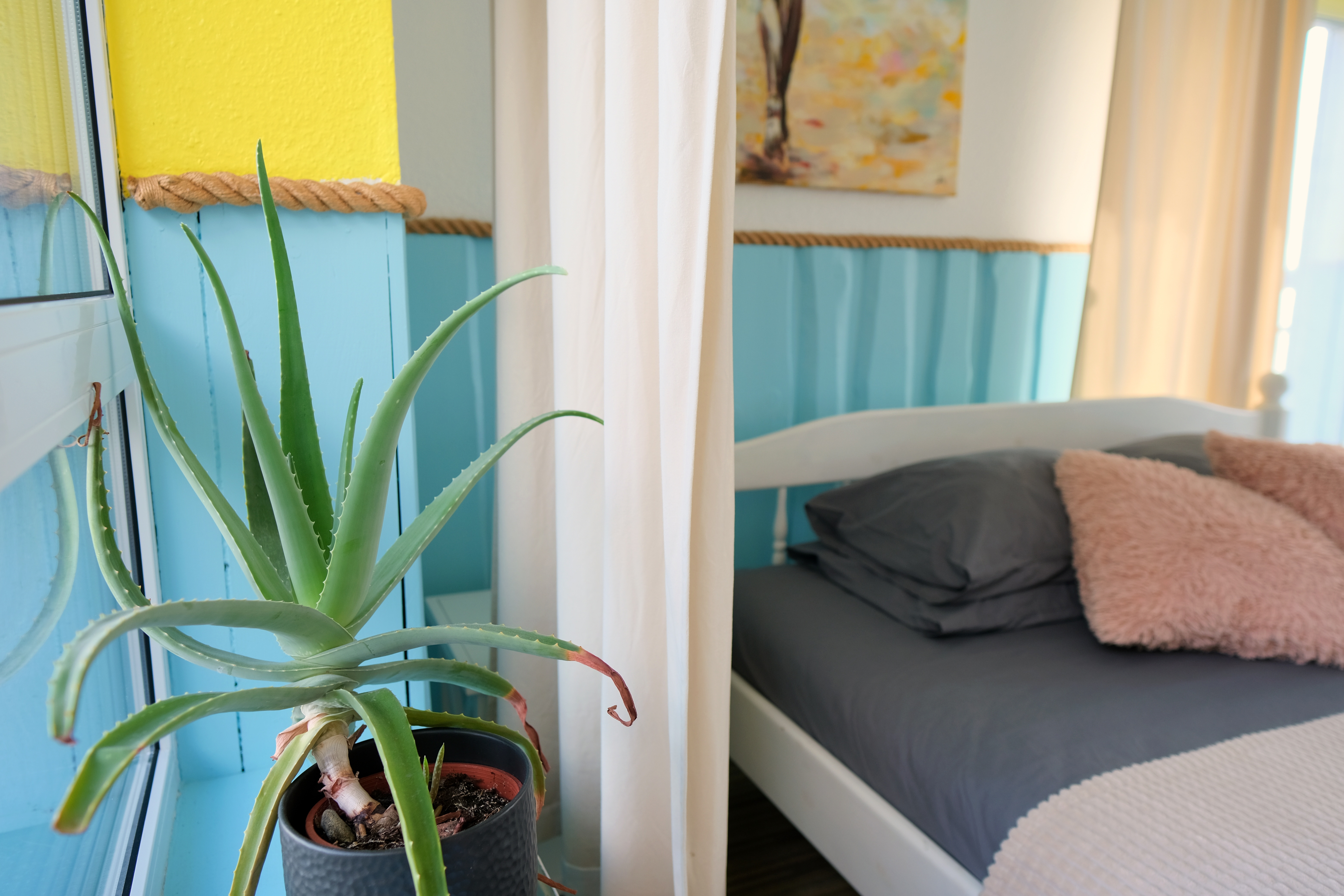 Merevaatega rõduga sviit Lahemaa Rahvuspargis, majutus Tüürimees Wirkes' hotellis