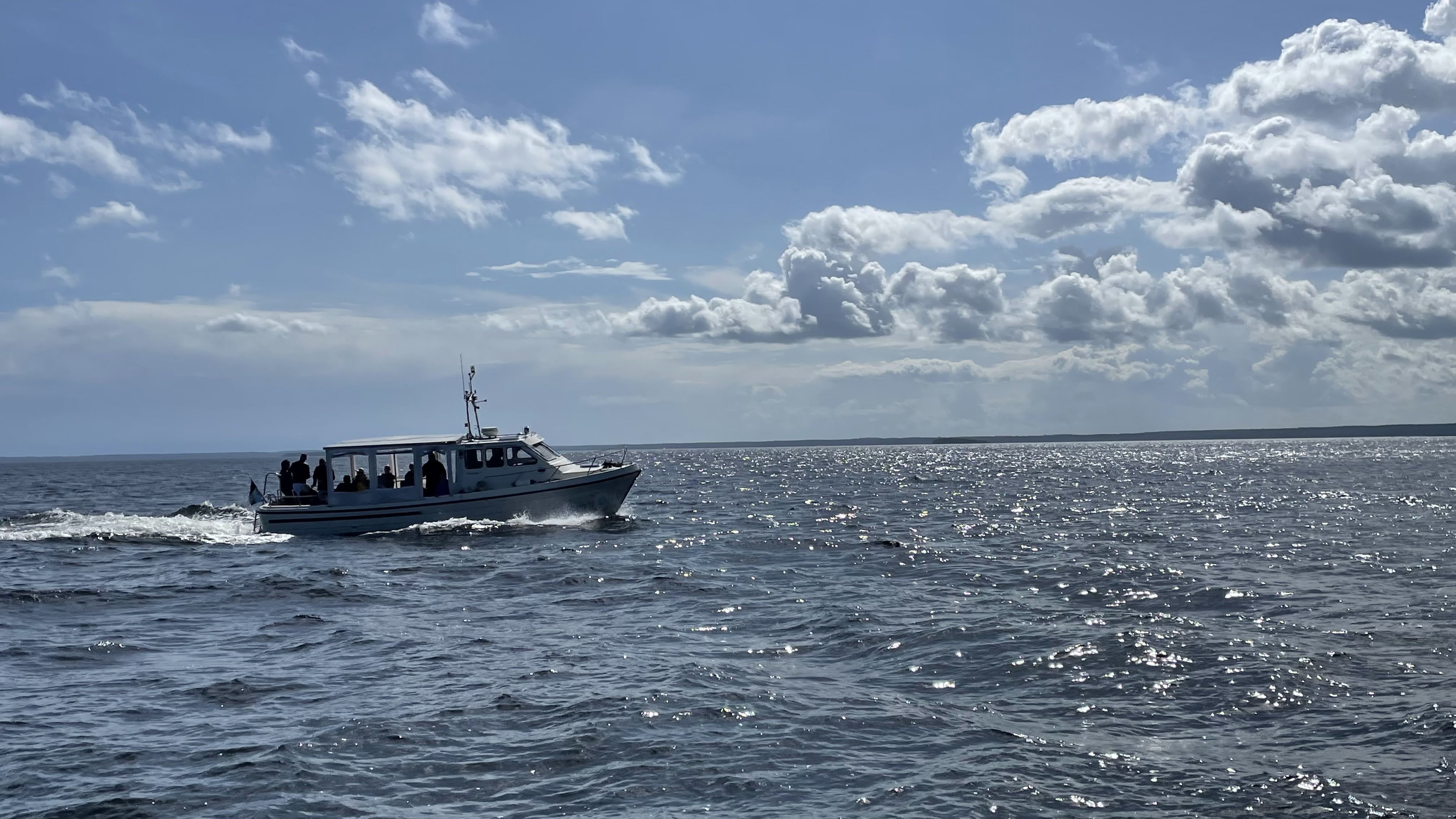 Sea voyage to Rammu Island