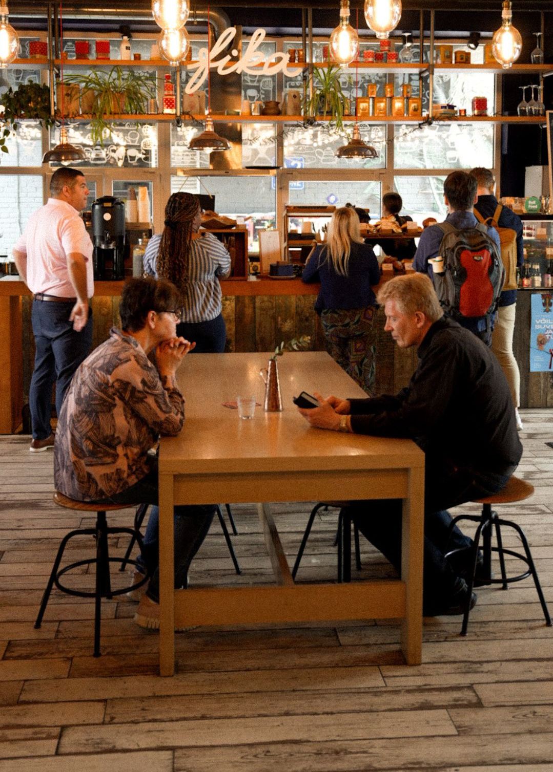 Fika im Telliskivi-Viertel