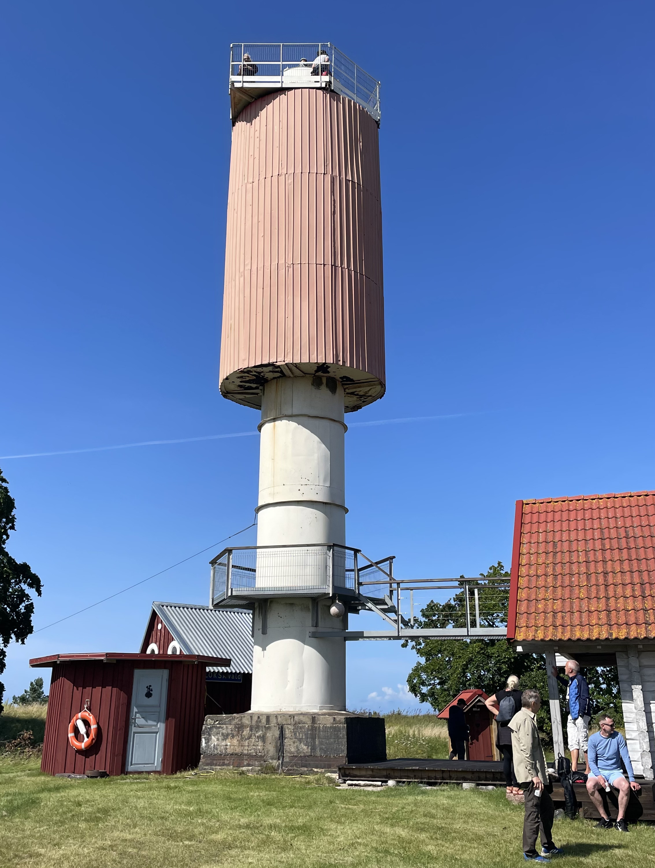 Lighthouse on Rammu Island, viewing platform