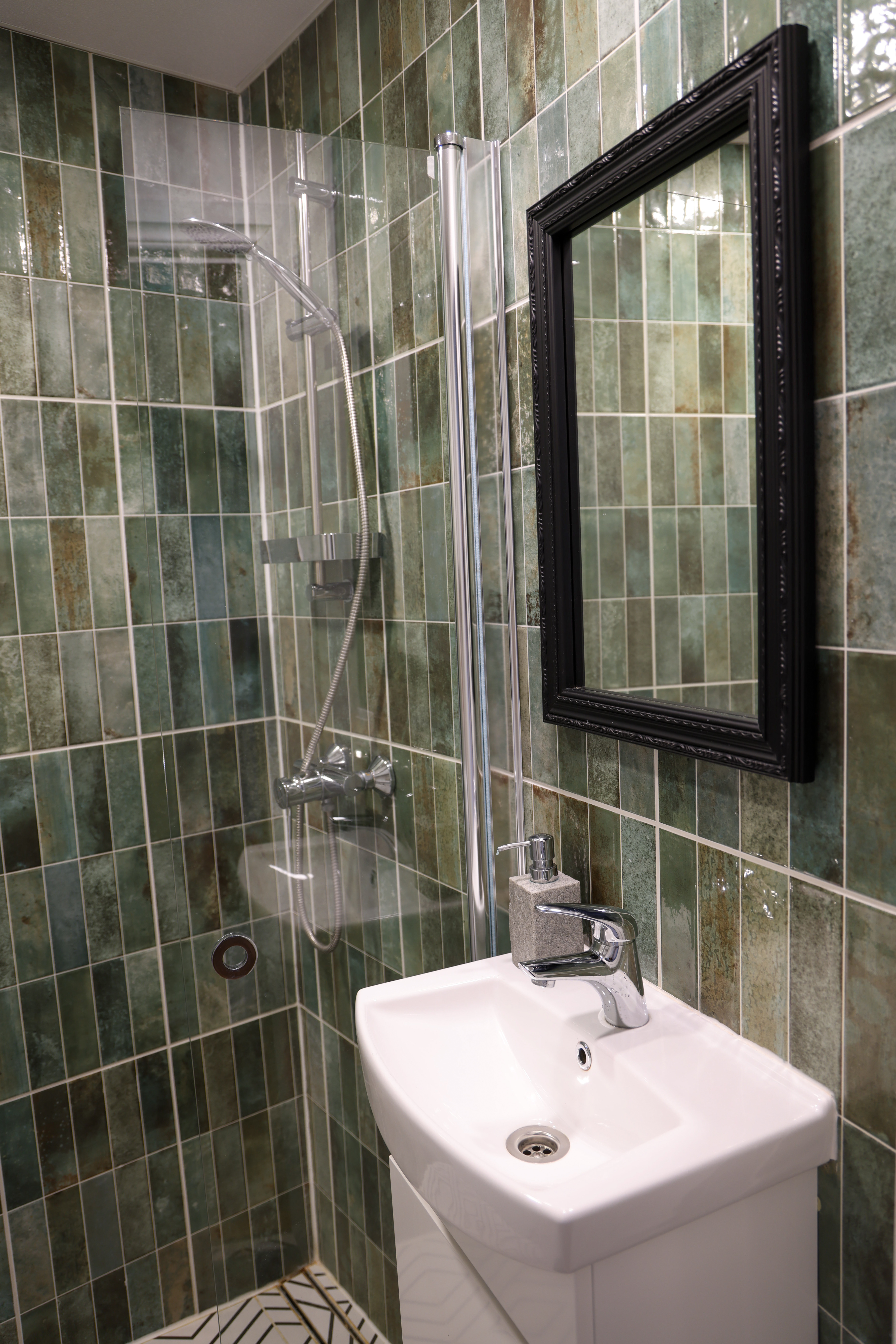 Kaasaekse disainiga magamistuba