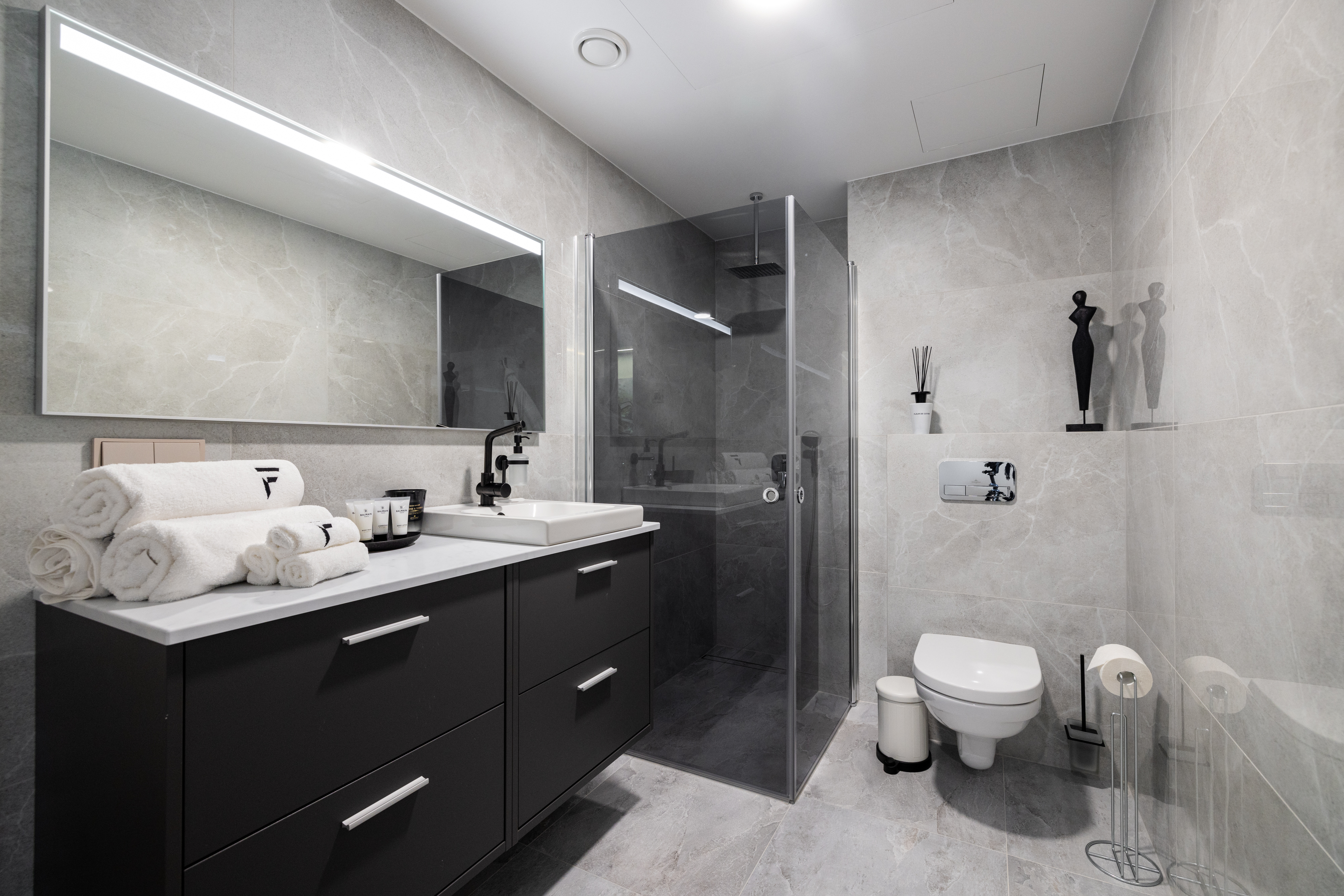 F-Apartments in Tartu – modernes Badezimmer