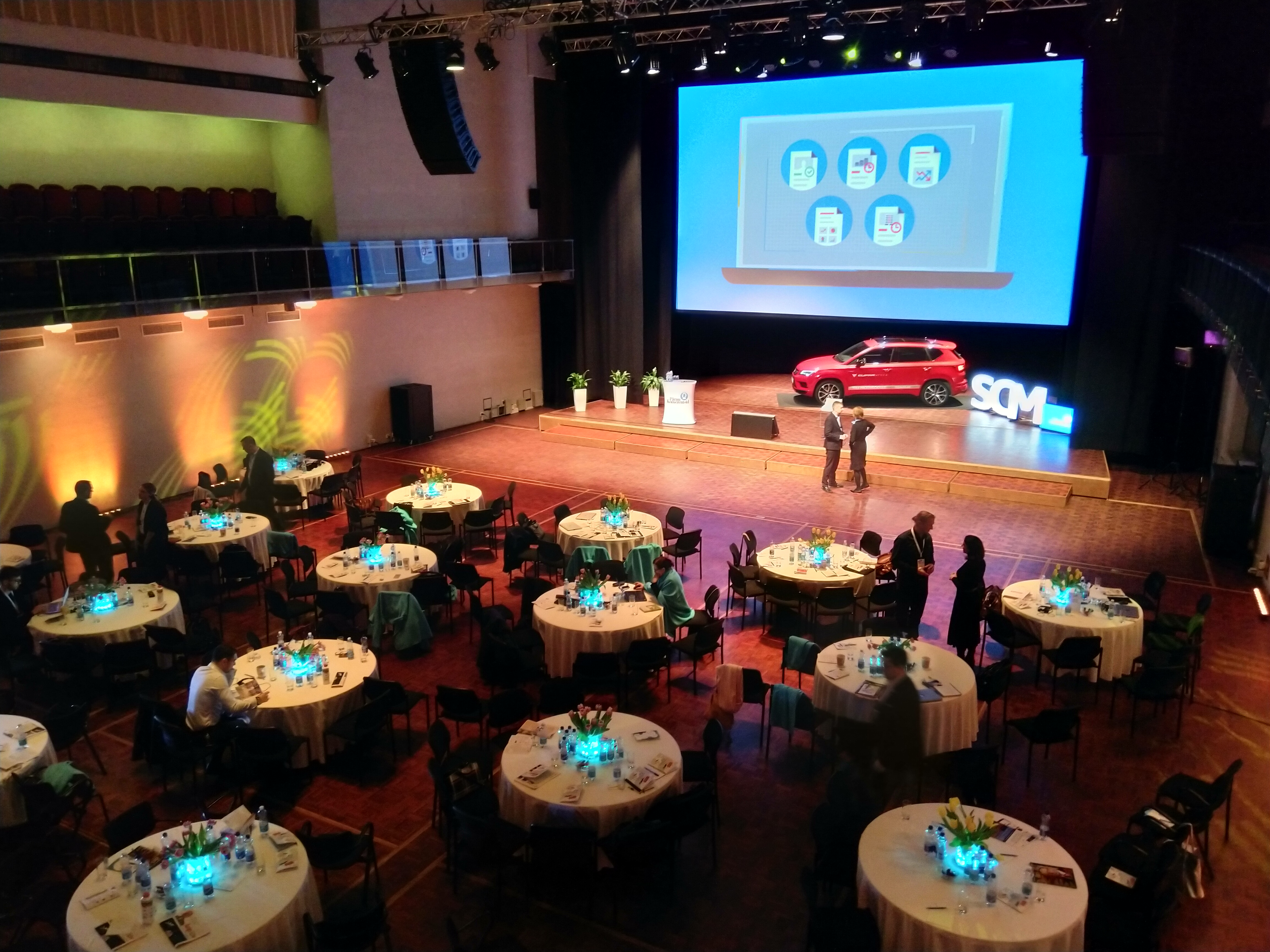 Pärnu Concert Hall plays an important role in the city’s cultural life. Its gallery, café, music school and shop bring life to building all day long, 