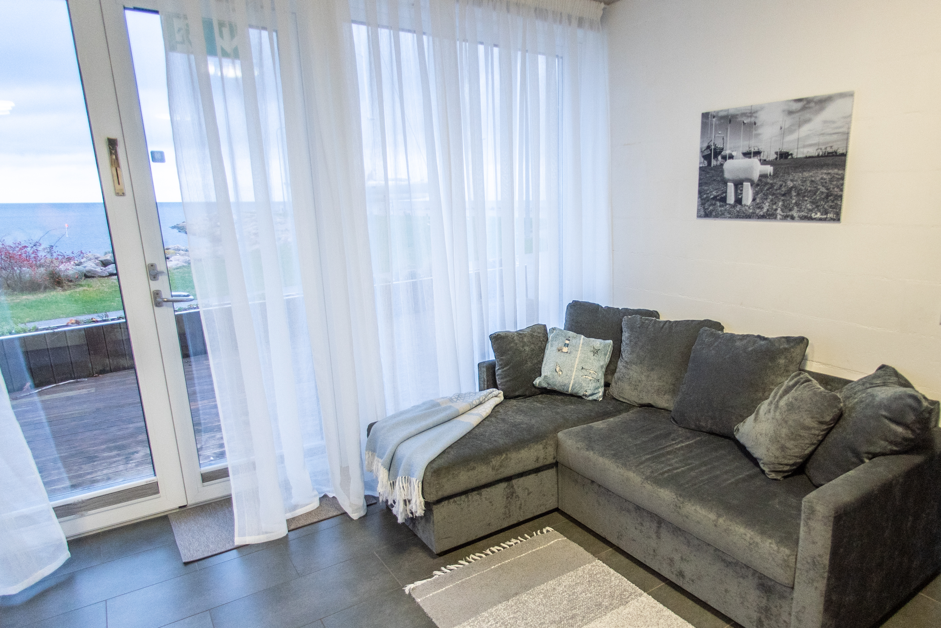 Elutuba hubase diivaniga