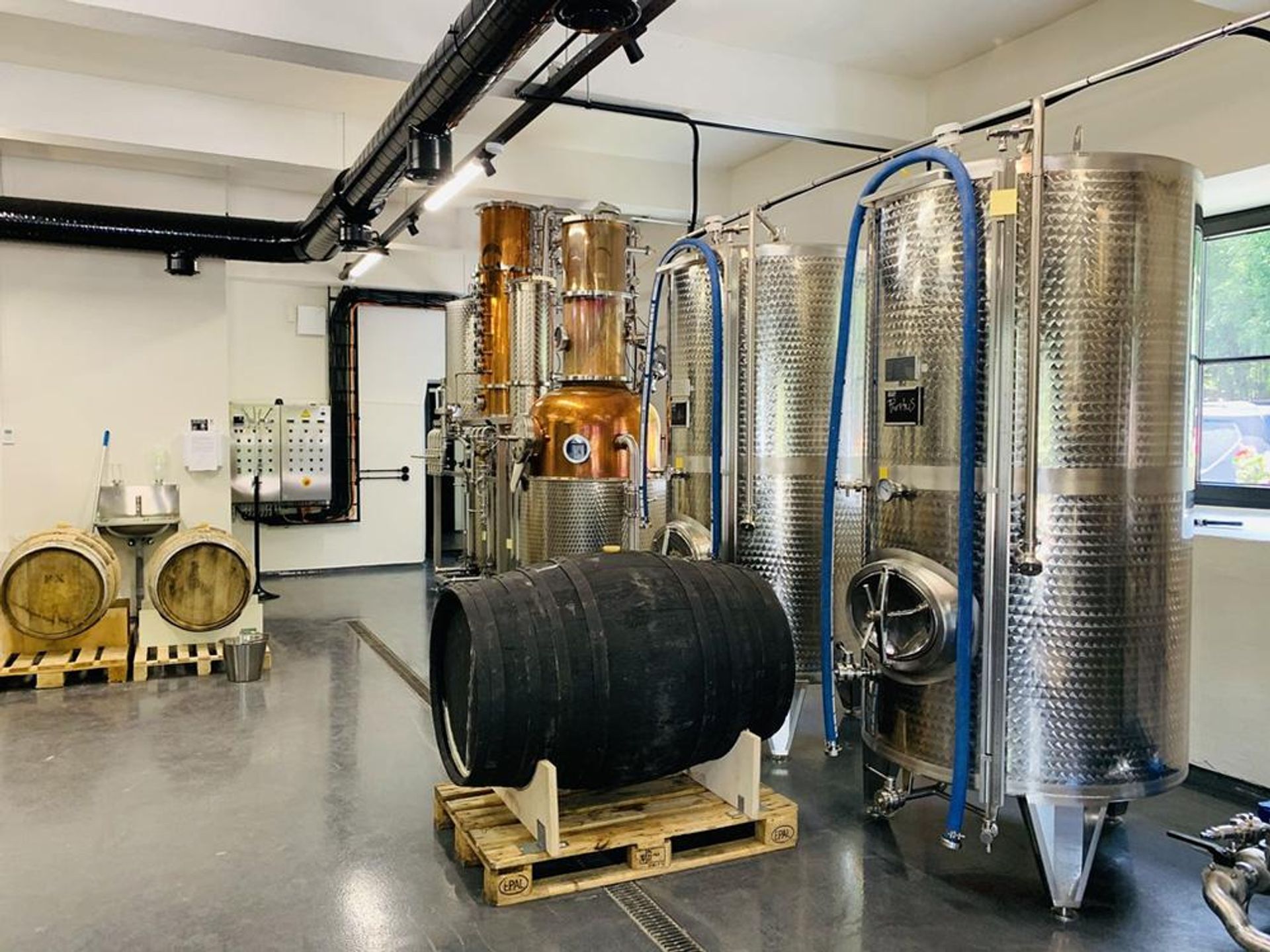 TOHI Distillery gin production facilities