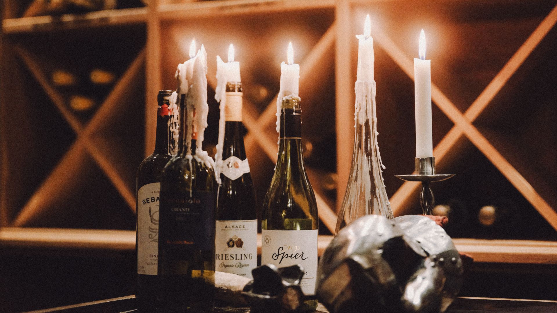 Veinikelder aastavahetusel vanalinna restroranis Maikrahv