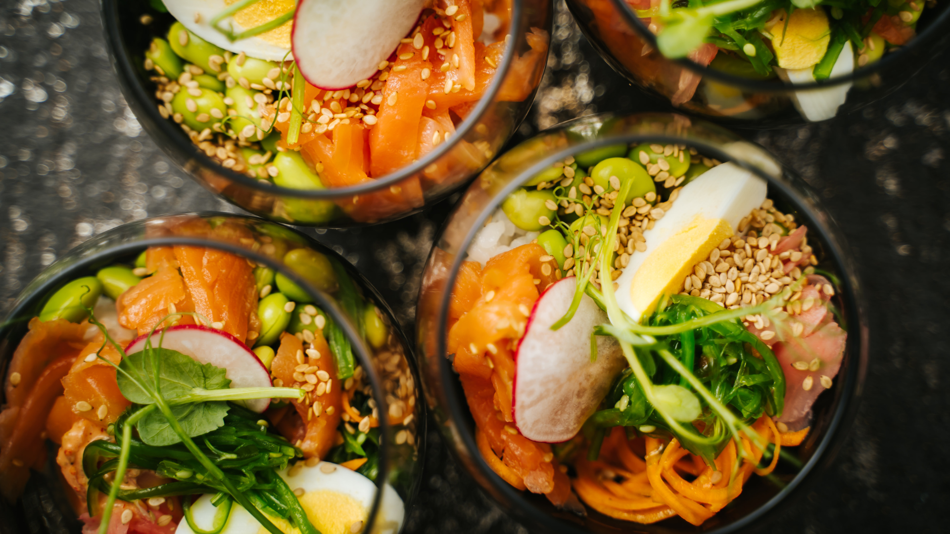 Maitsvad lõhekausid Tallink Spa & Conference hotelli konverentsikeskuses.