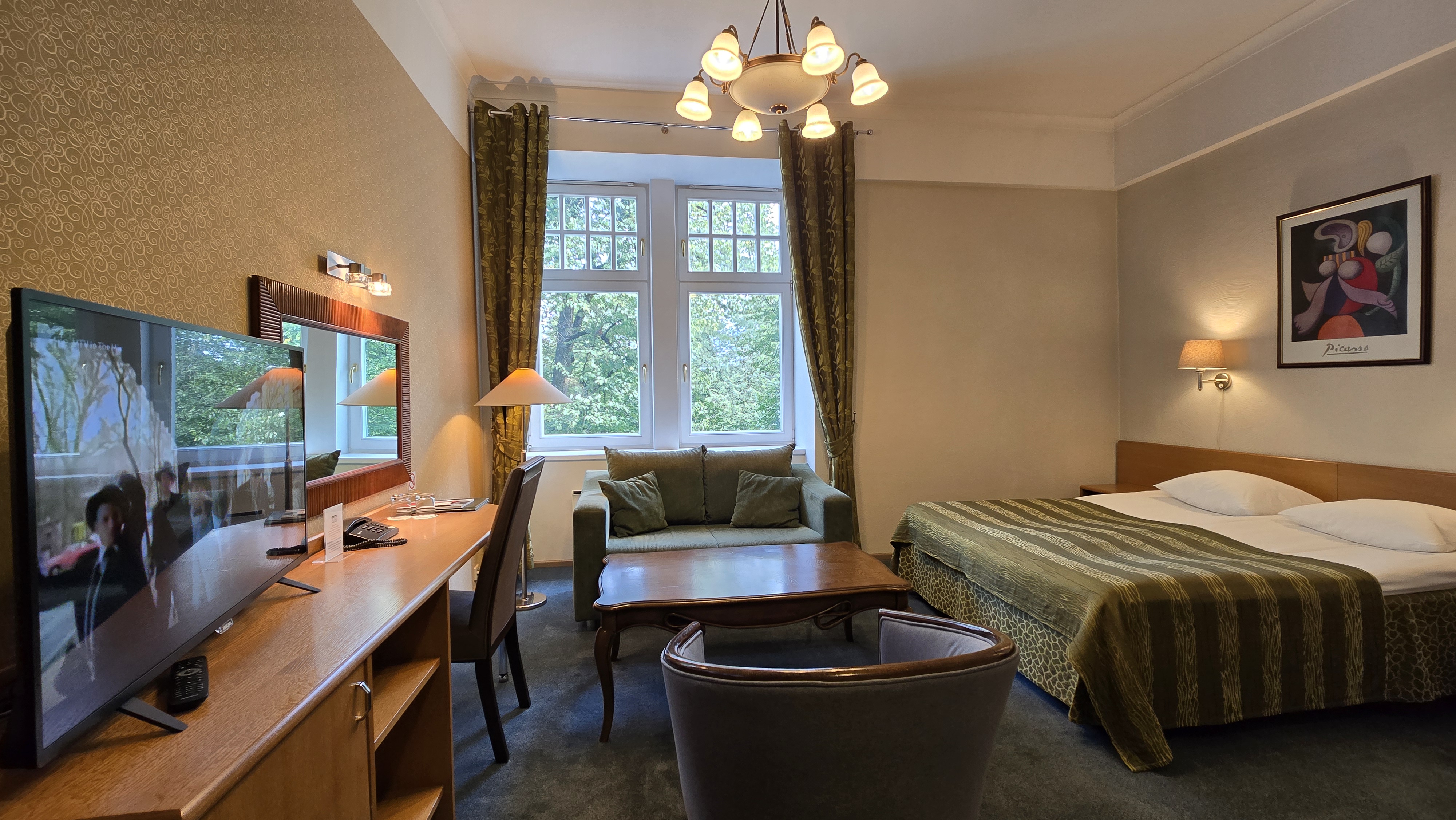 Barclay Hotelli peretuba