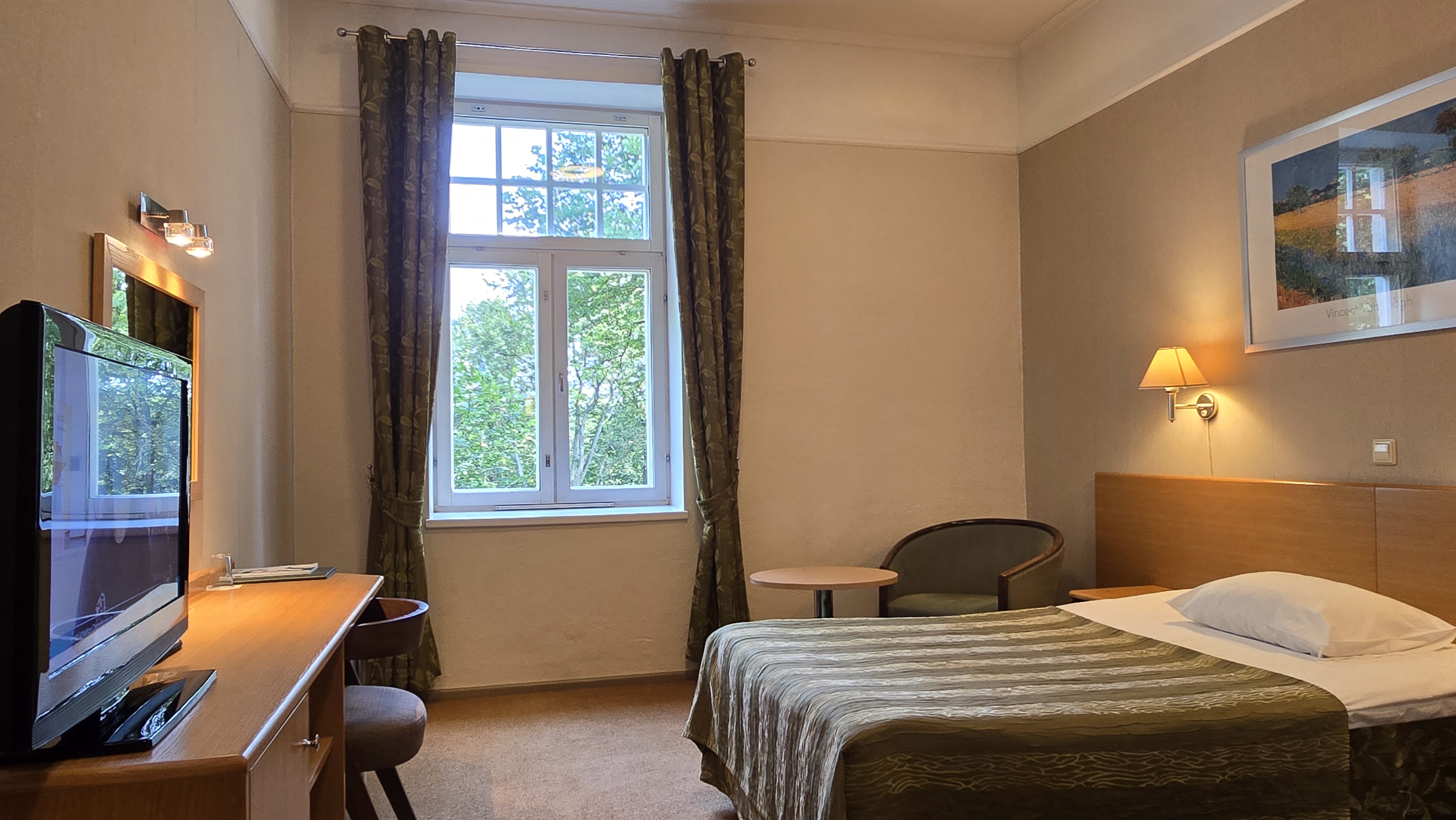 Barclay Hotelli ühene tuba