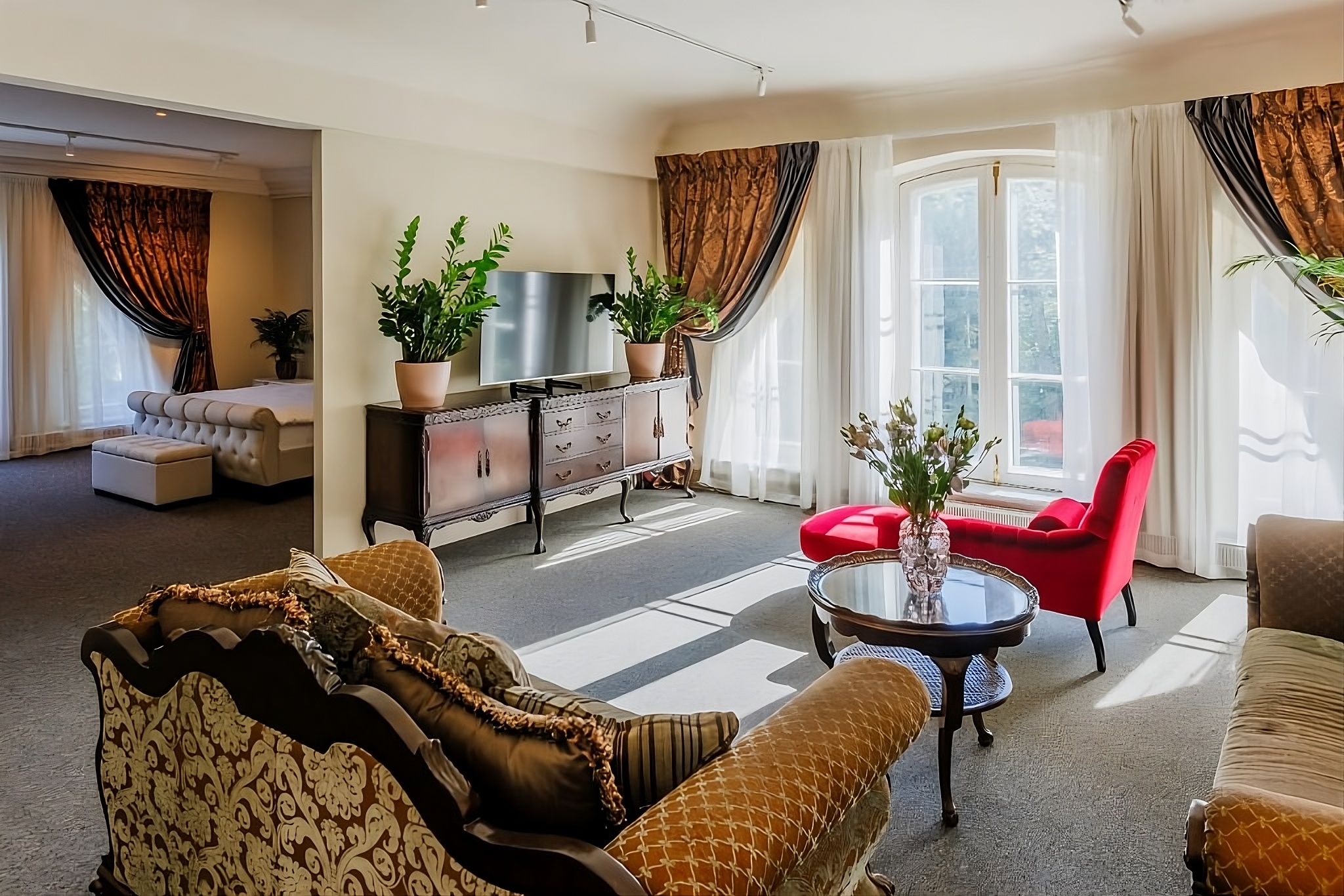 Suite im Gästehaus des Guts Sack (Saku)