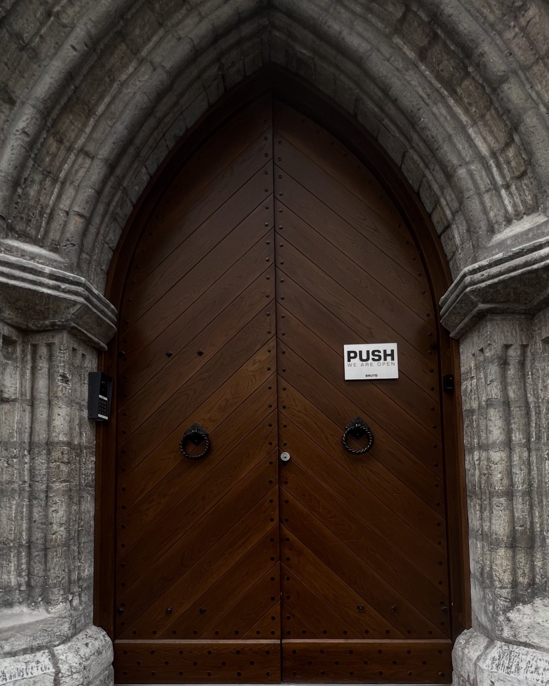 Bruto pagarikoda välivaade Tallinna vanalinnas