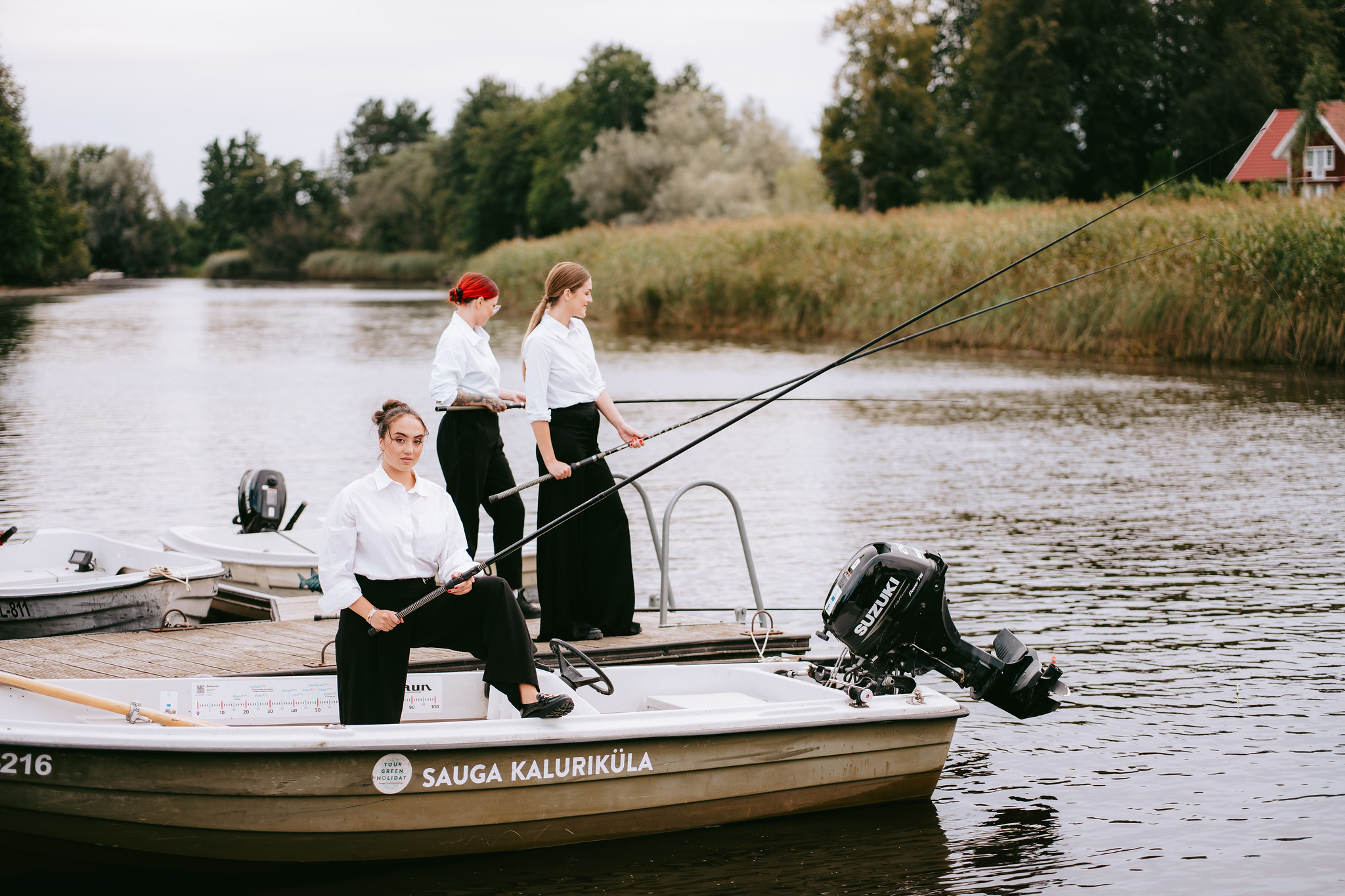 Sauga kaluriküla kalastamine