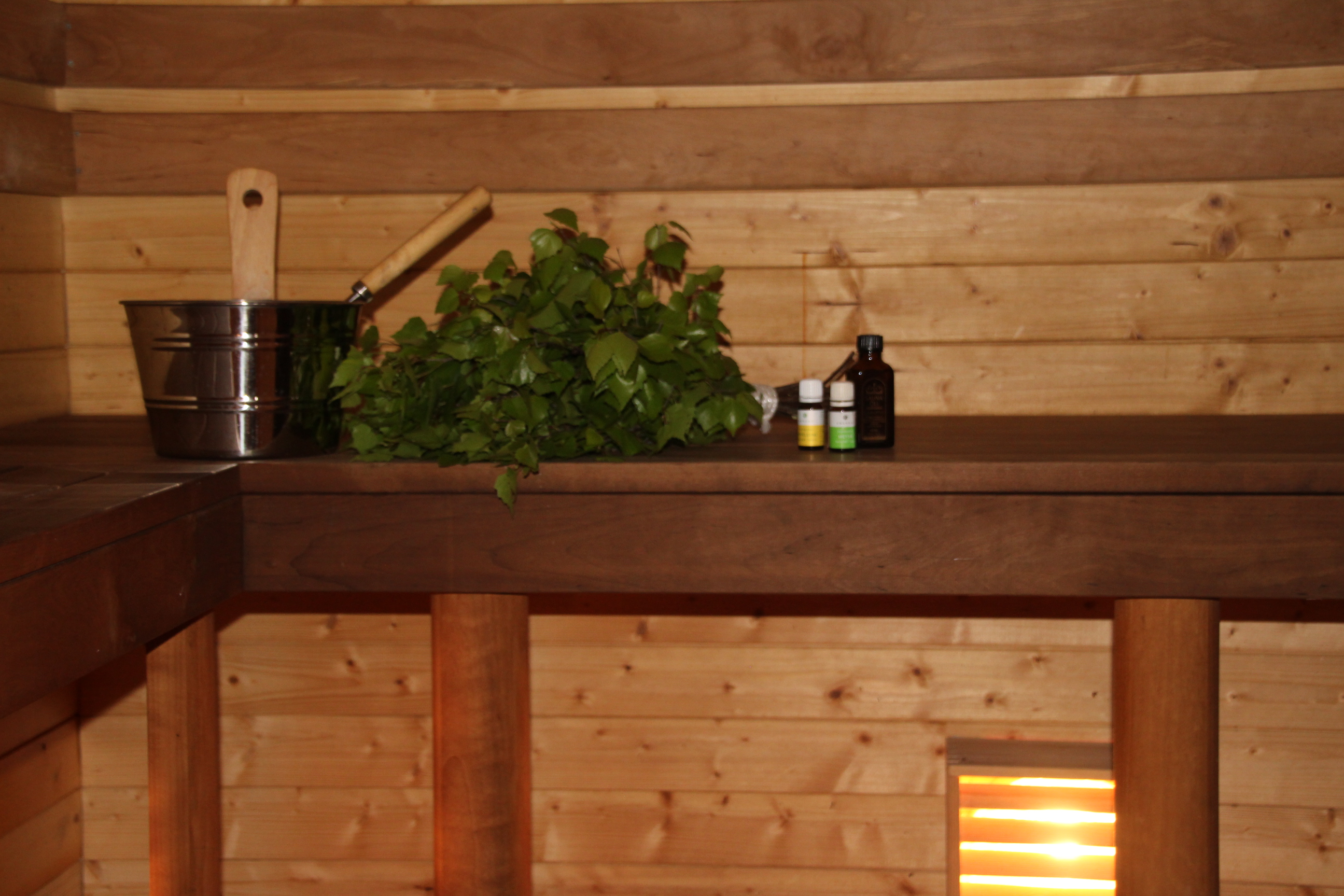 Puuküttega saun ja saunarituaalid Tiiker kodumajutuses.